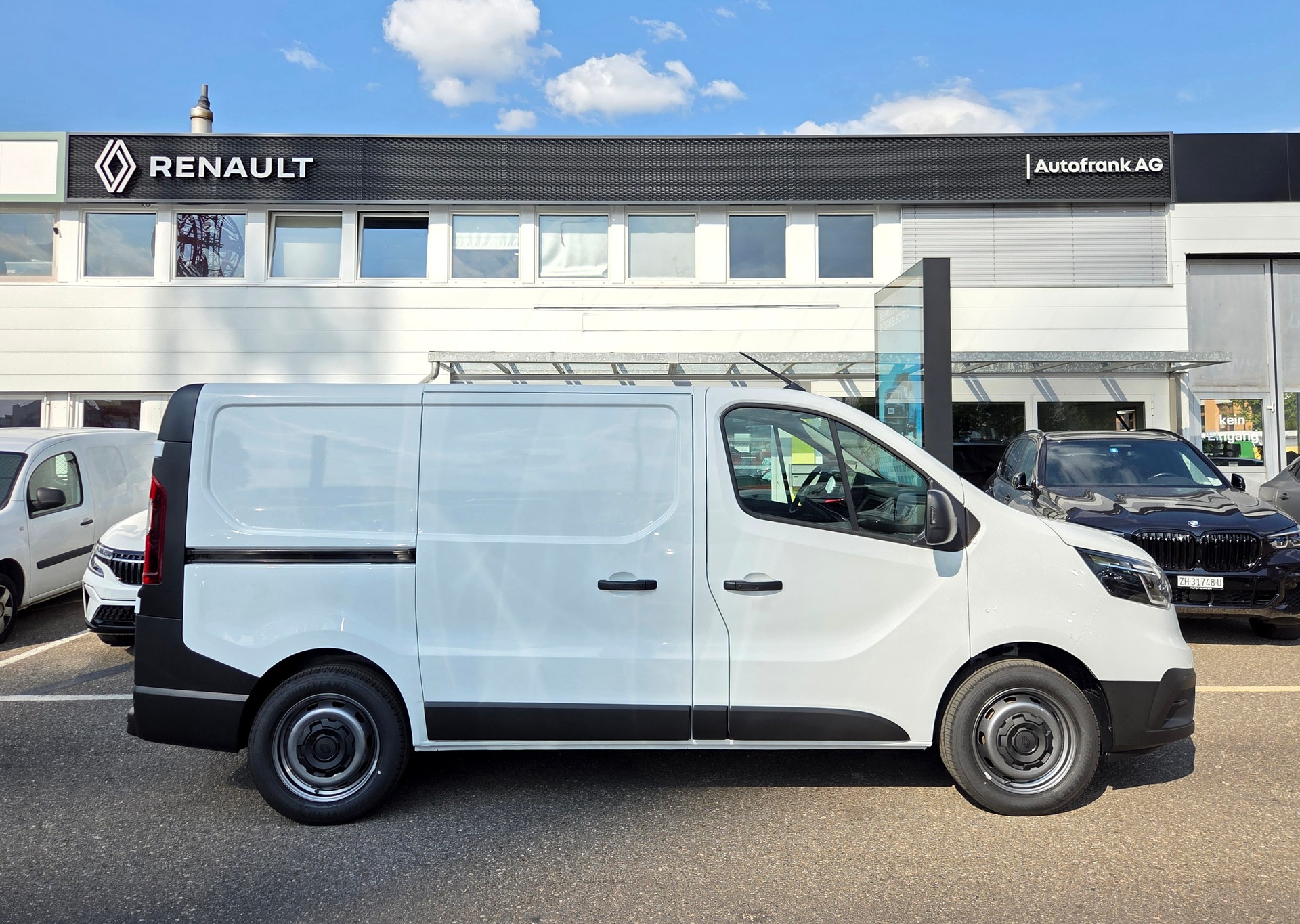 RENAULT Trafic Kaw. 3.0 t L1 H1 2.0 dCi Blue 150 Advance-image-4