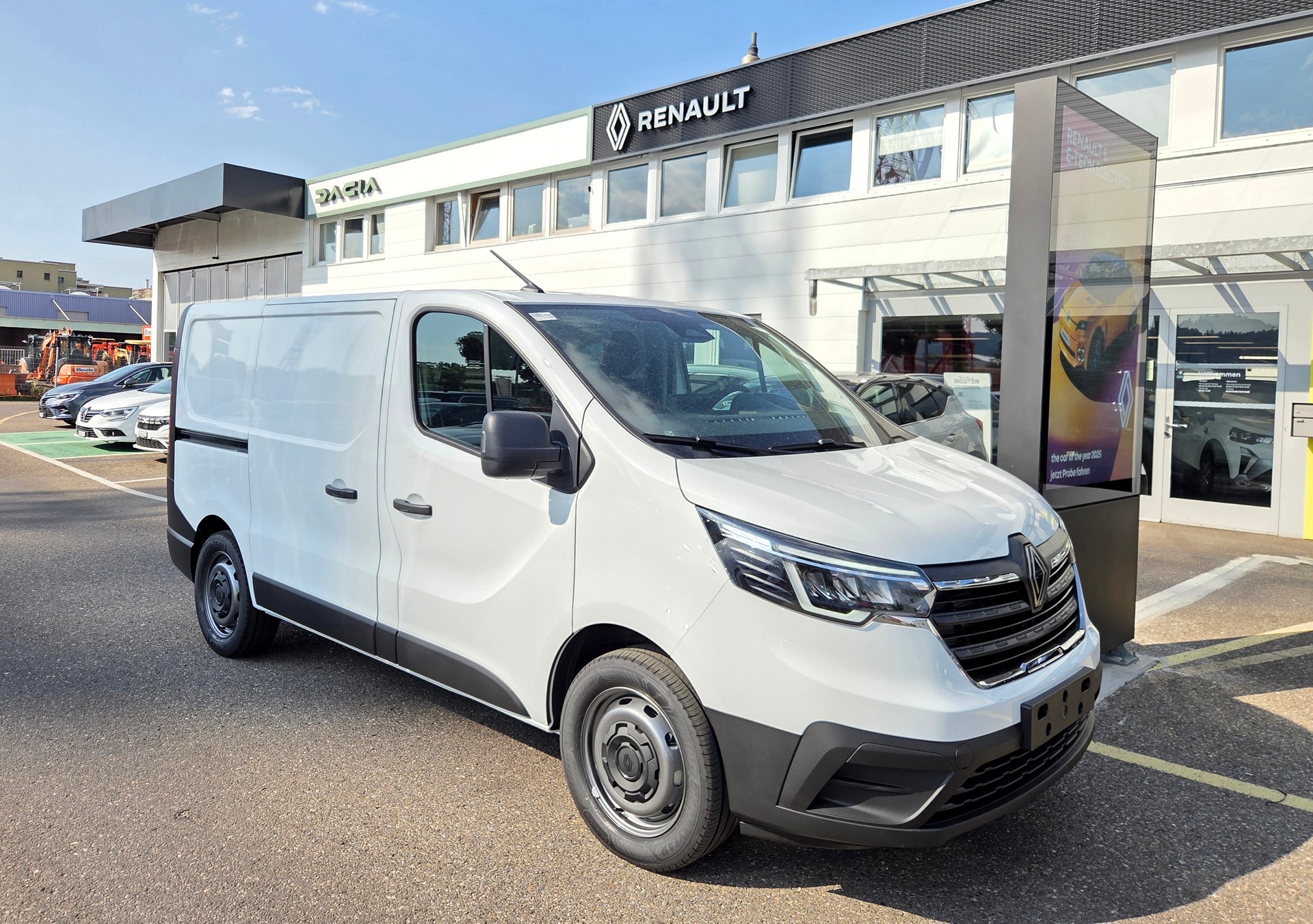 RENAULT Trafic Kaw. 3.0 t L1 H1 2.0 dCi Blue 150 Advance-showroom-element-1