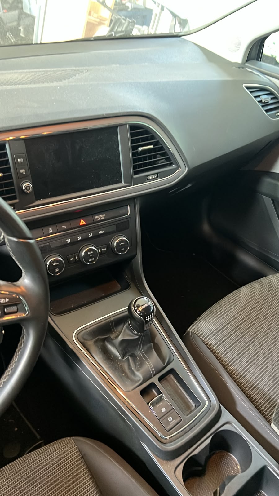 SEAT Leon ST 1.6 TDI CR Style 4Drive-image-7