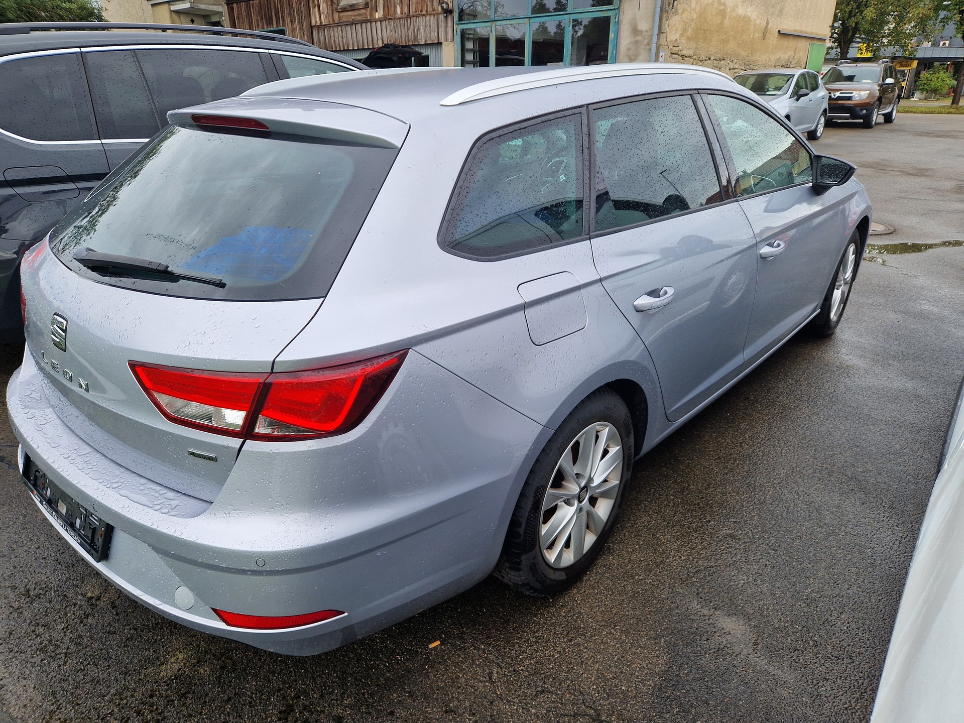 SEAT Leon ST 1.6 TDI CR Style 4Drive-image-3