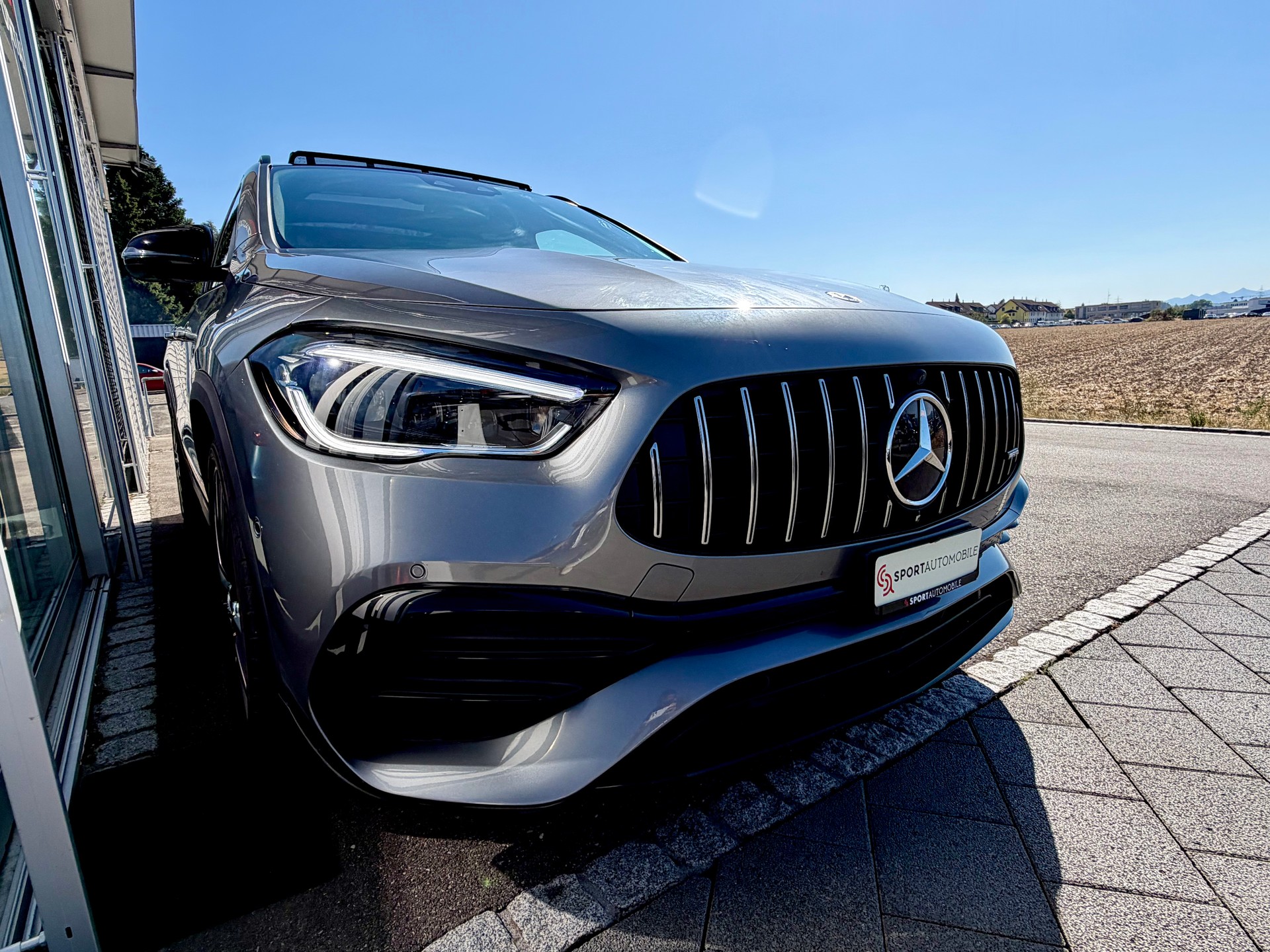 MERCEDES-BENZ GLA 35 AMG 4Matic 8G-Speedshift DCT-image-4