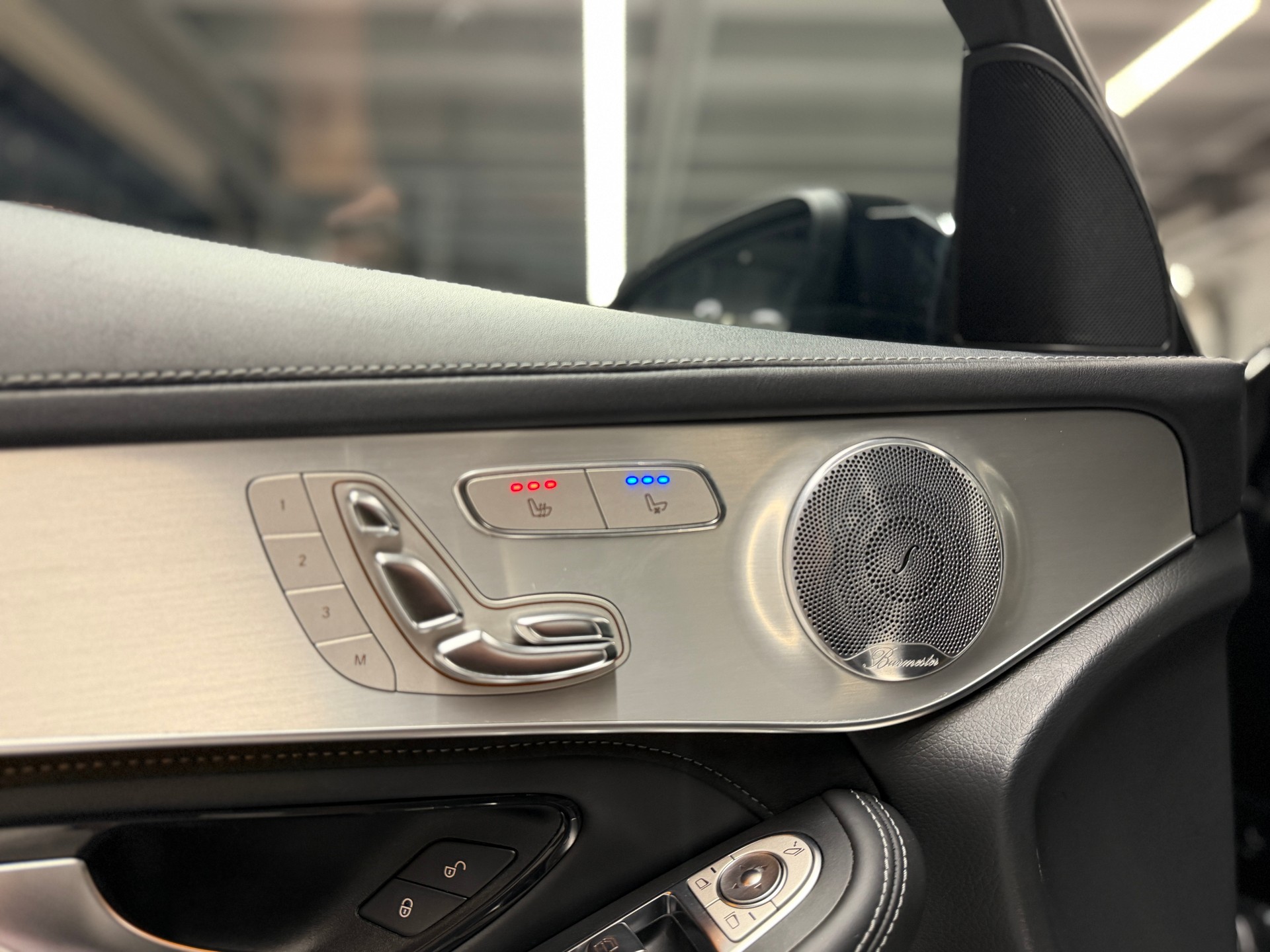 MERCEDES-BENZ GLC 63 S AMG 4m+ *Servicegepflegt bei Mercedes*Garantie*Leder Nappa*Burmester*Sitzbelüftung*AHK*-image-26