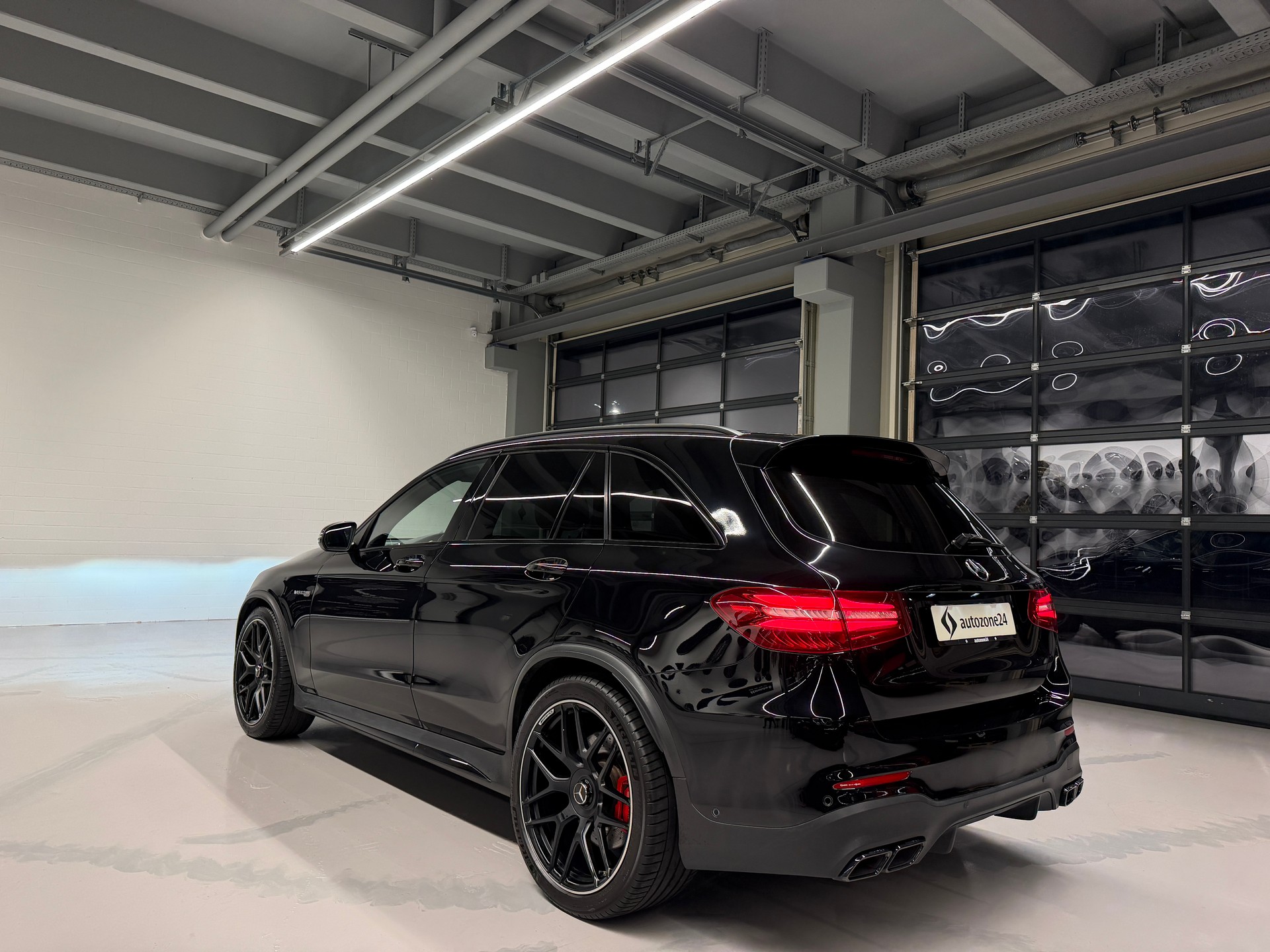 MERCEDES-BENZ GLC 63 S AMG 4m+ *Servicegepflegt bei Mercedes*Garantie*Leder Nappa*Burmester*Sitzbelüftung*AHK*-image-6