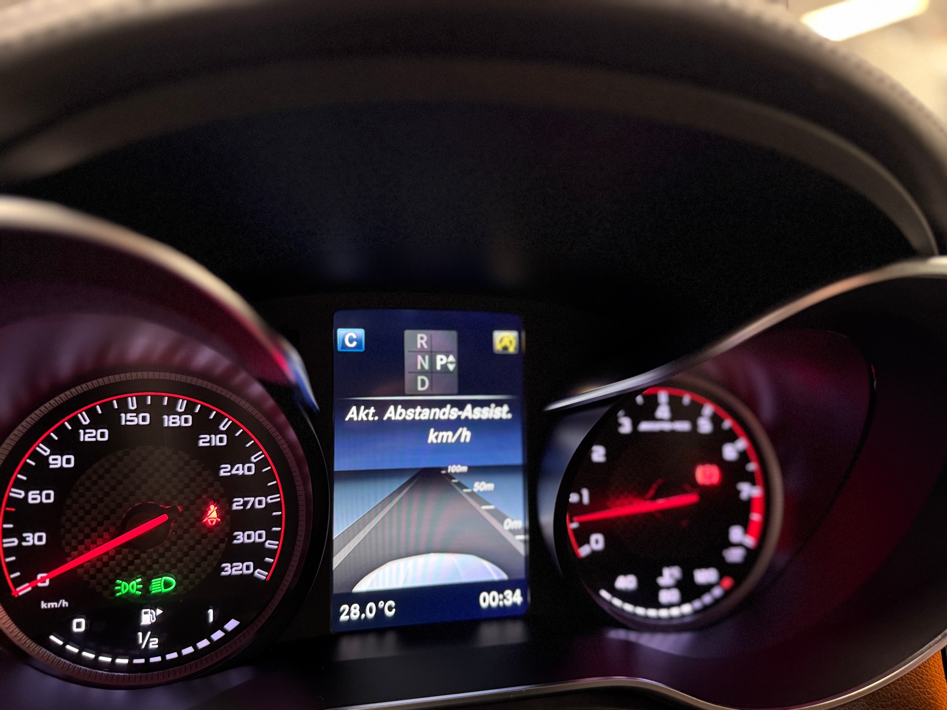 MERCEDES-BENZ GLC 63 S AMG 4m+ *Servicegepflegt bei Mercedes*Garantie*Leder Nappa*Burmester*Sitzbelüftung*AHK*-image-27