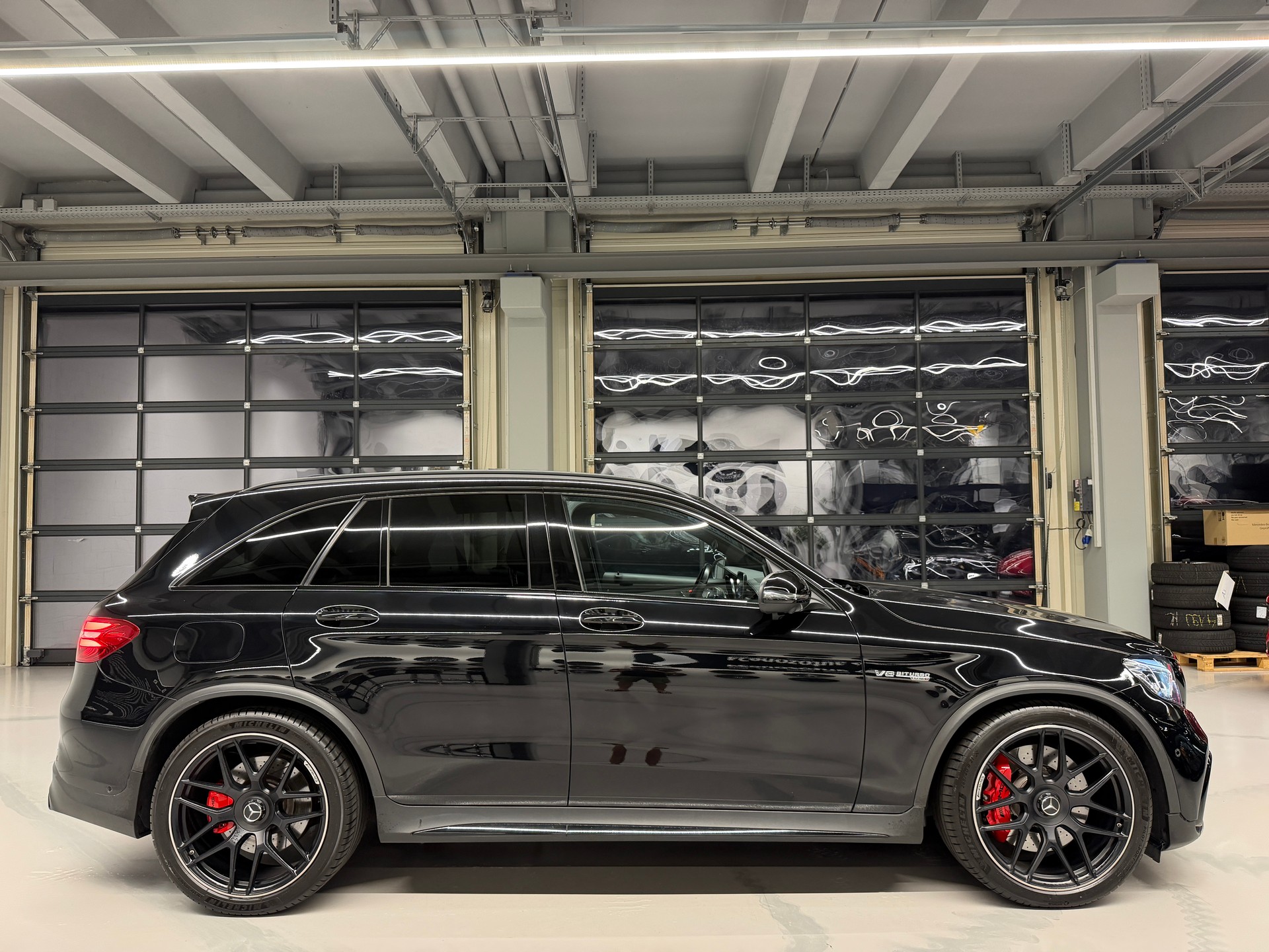 MERCEDES-BENZ GLC 63 S AMG 4m+ *Servicegepflegt bei Mercedes*Garantie*Leder Nappa*Burmester*Sitzbelüftung*AHK*-image-13