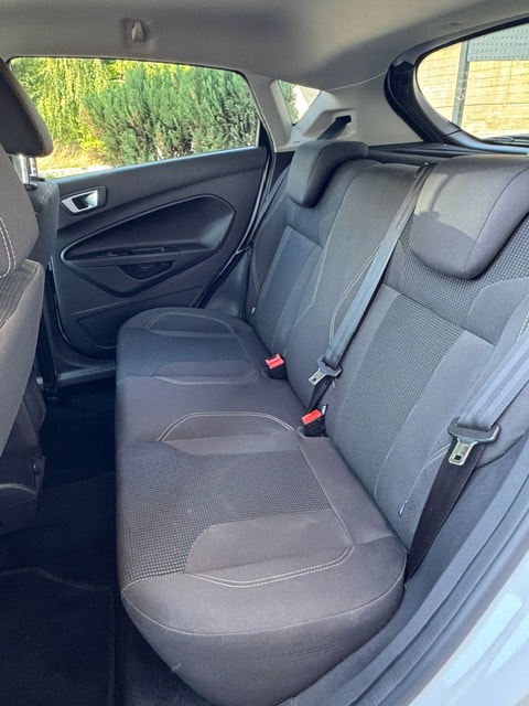 FORD Fiesta 1.0 SCTi Swiss Edition-image-22