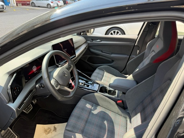 VW Golf 2.0 TSI GTI DSG-image-6