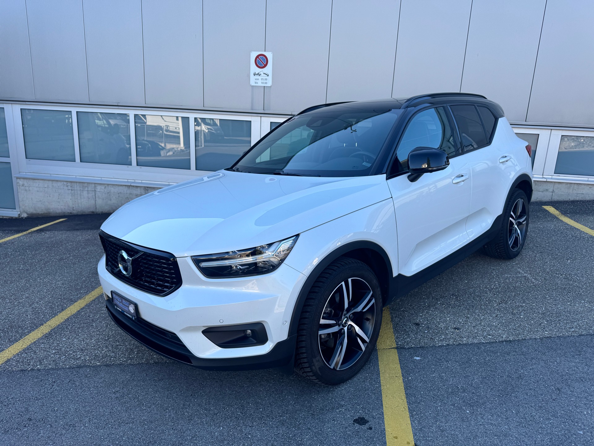 VOLVO XC40 D4 AWD R-Design Geartronic
