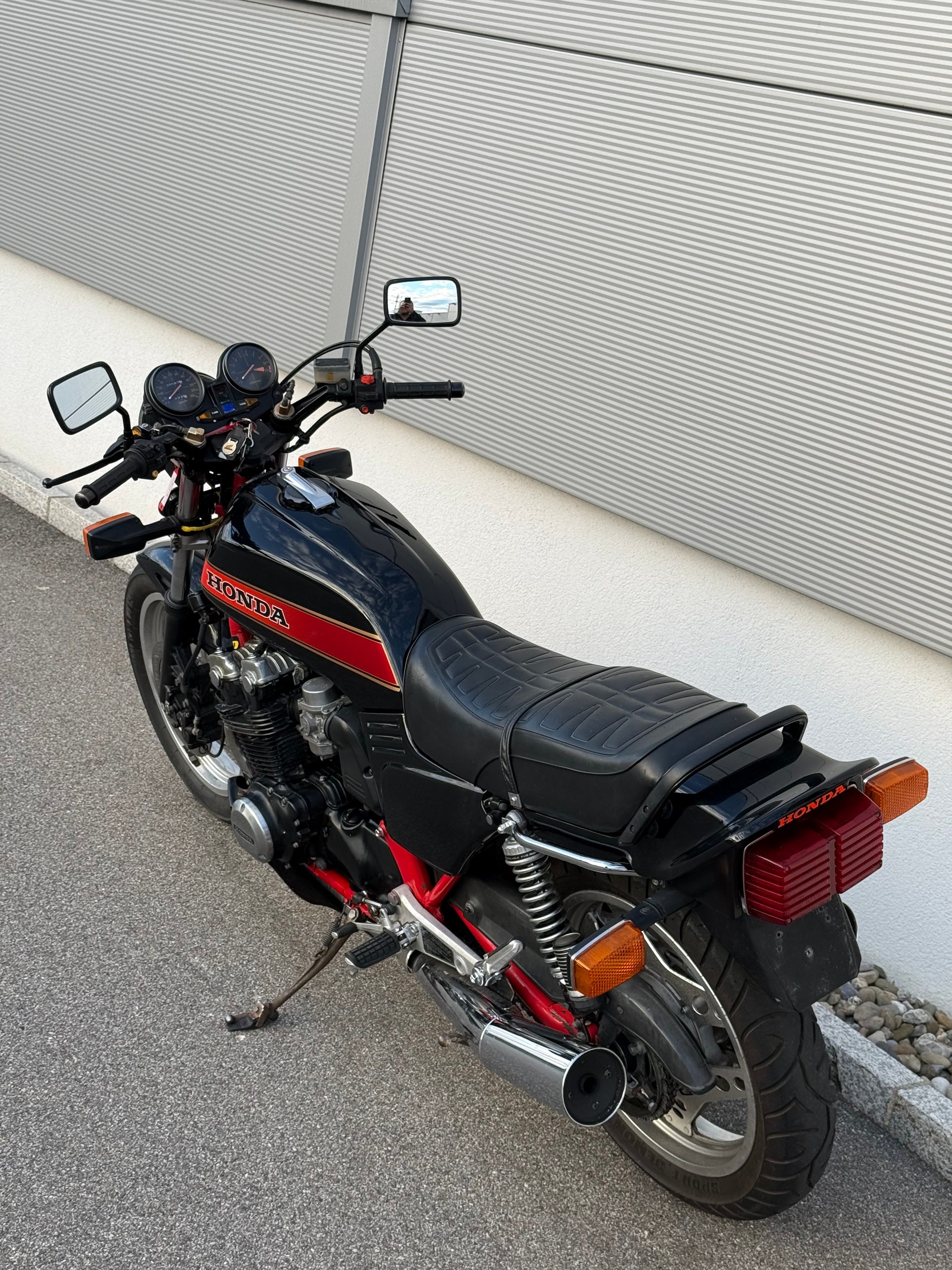 HONDA CB 900 F-image-6