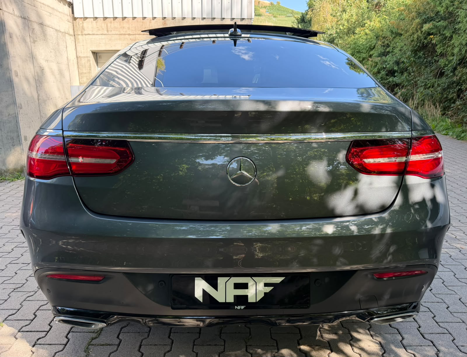 MERCEDES-BENZ GLE Coupé 350 d 4Matic 9G-Tronic AMG Line-showroom-element-3