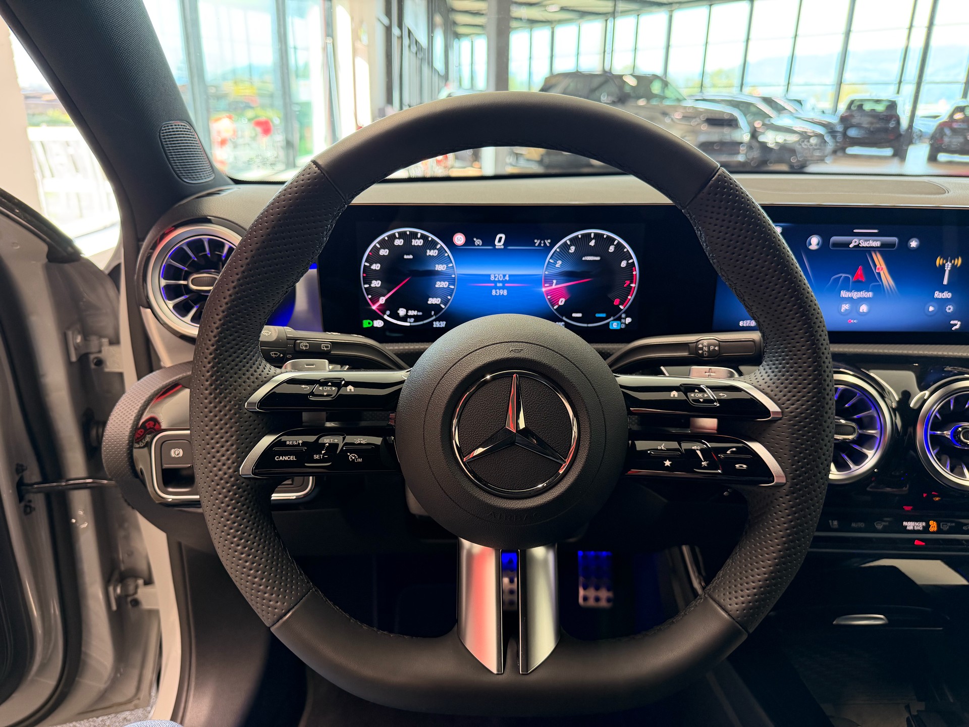 MERCEDES-BENZ A 220 AMG Spezial Edition 4Matic 8G-DCT-image-12