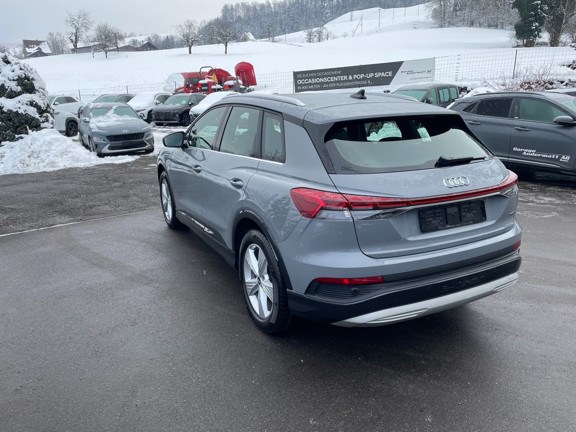 AUDI Q4 e-tron 50 quattro-image-10