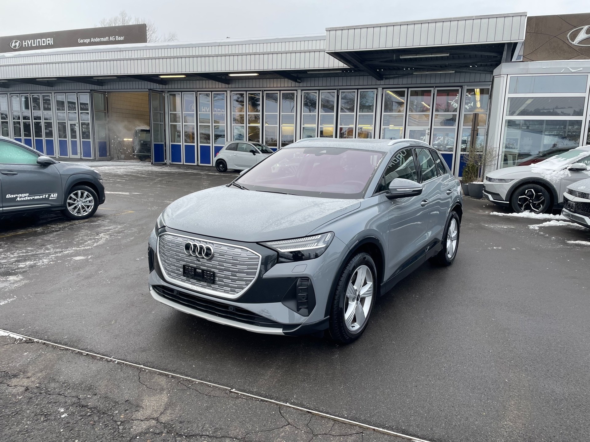 AUDI Q4 e-tron 50 quattro-image-11