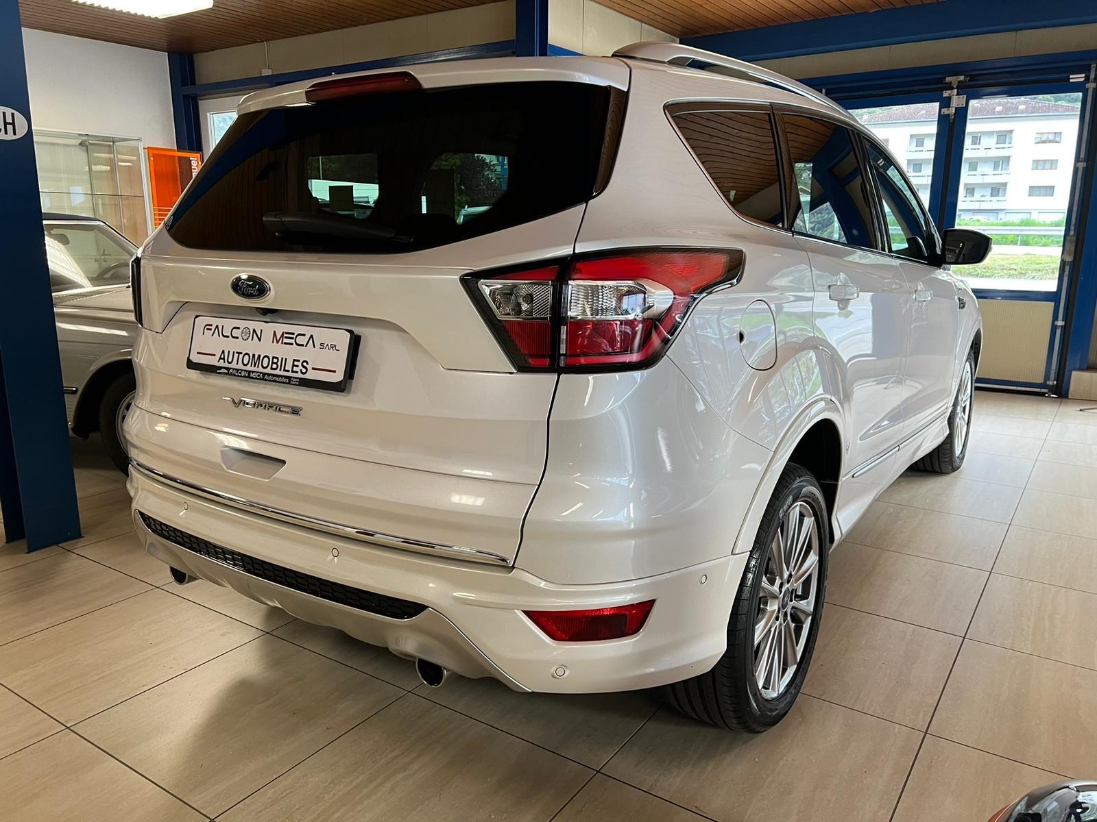 FORD Kuga 2.0 TDCi Vignale 4WD PowerShift-image-6