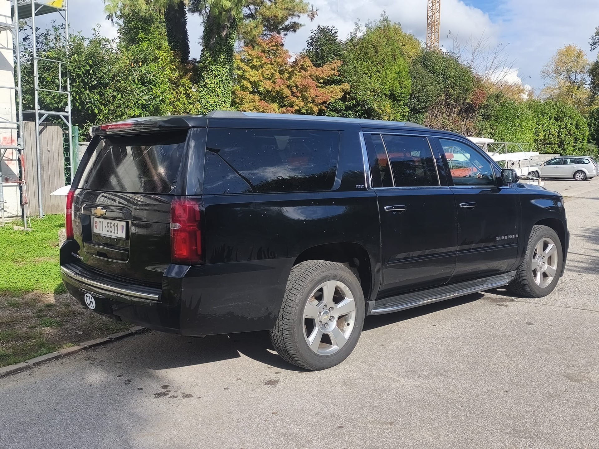 CHEVROLET SUBURBAN 5.3 V8-image-3