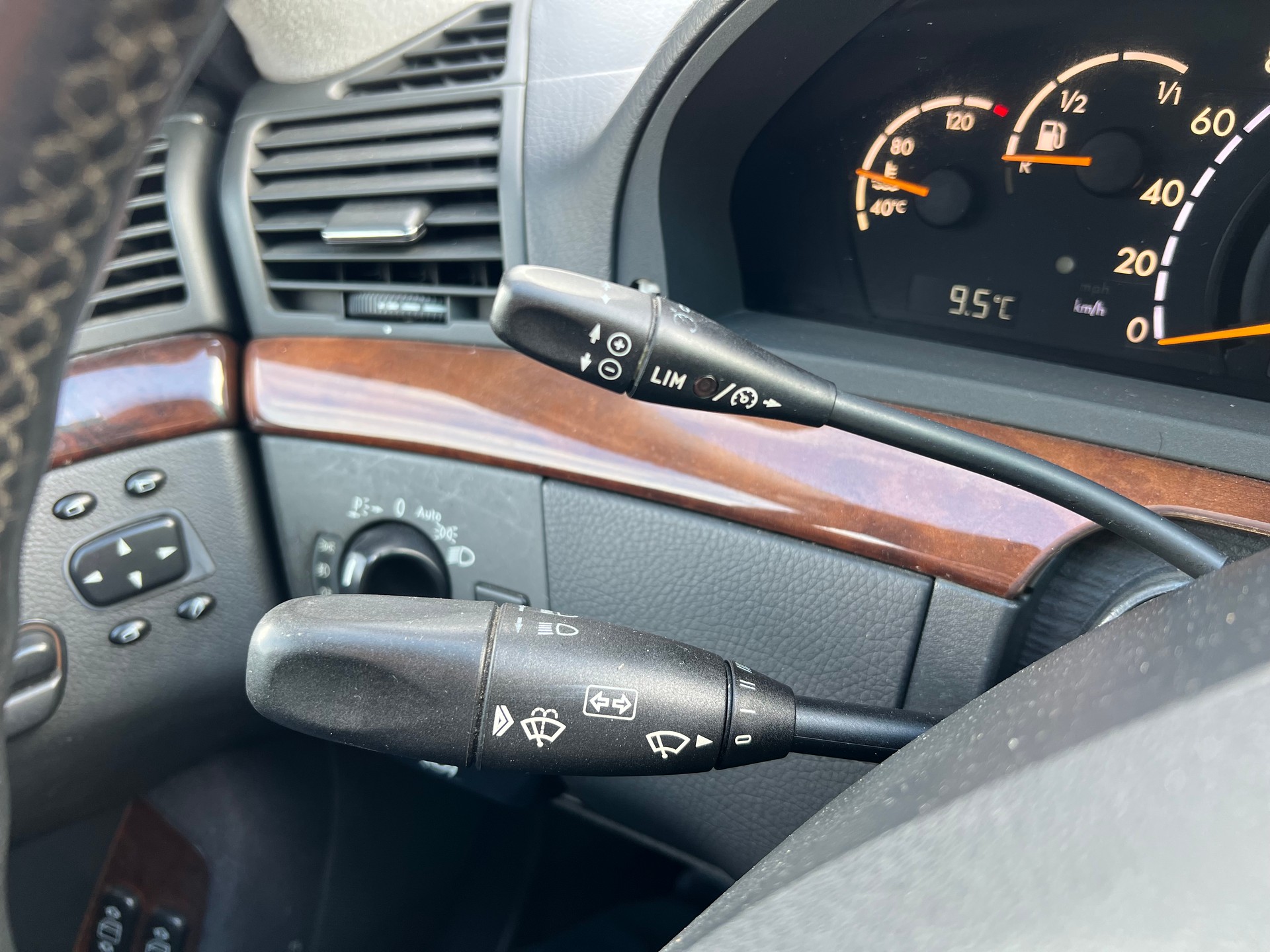 MERCEDES-BENZ S 320 CDI-image-14