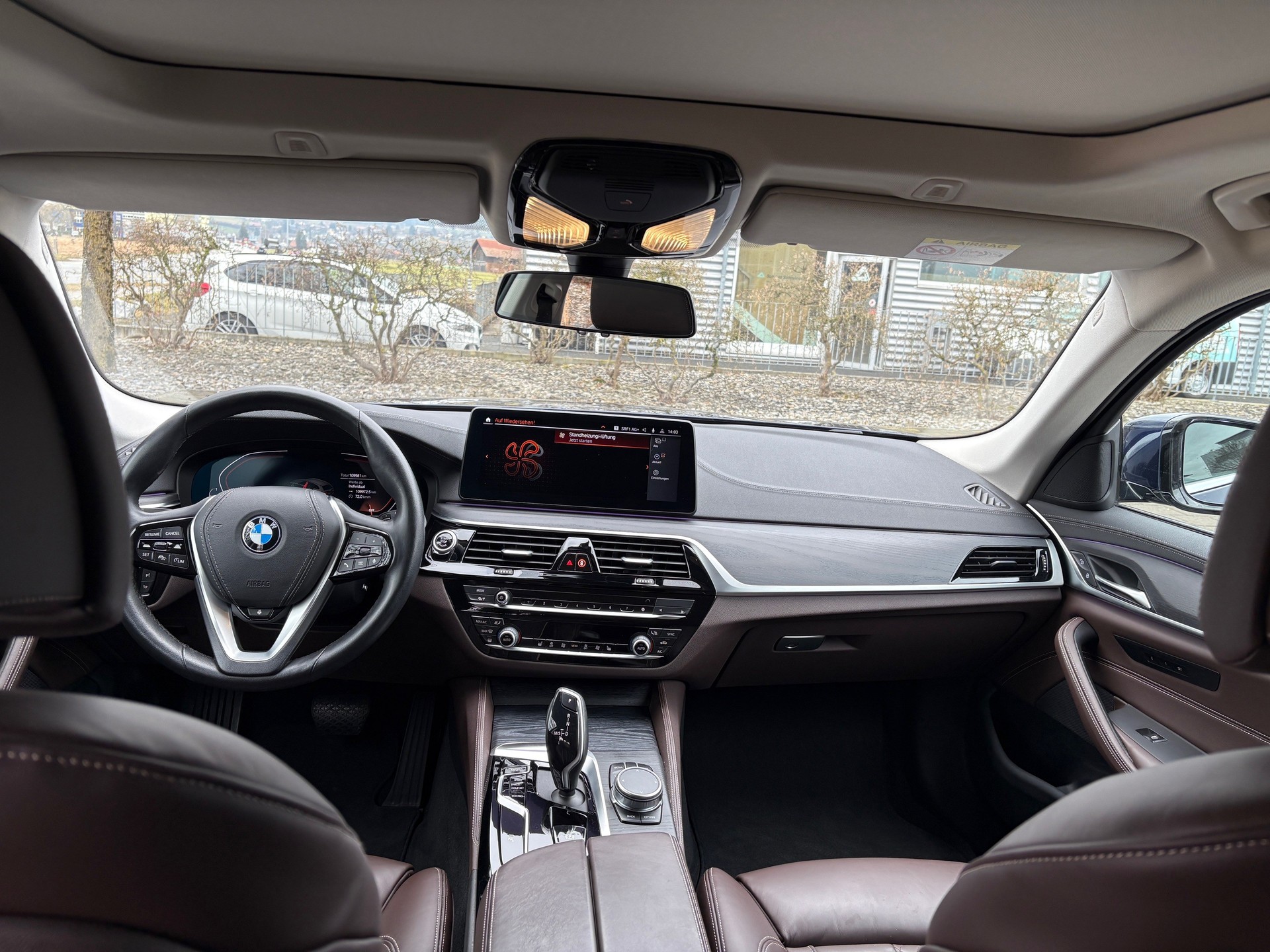 BMW 530d xDrive 48V Touring Luxury Line Steptronic-image-7