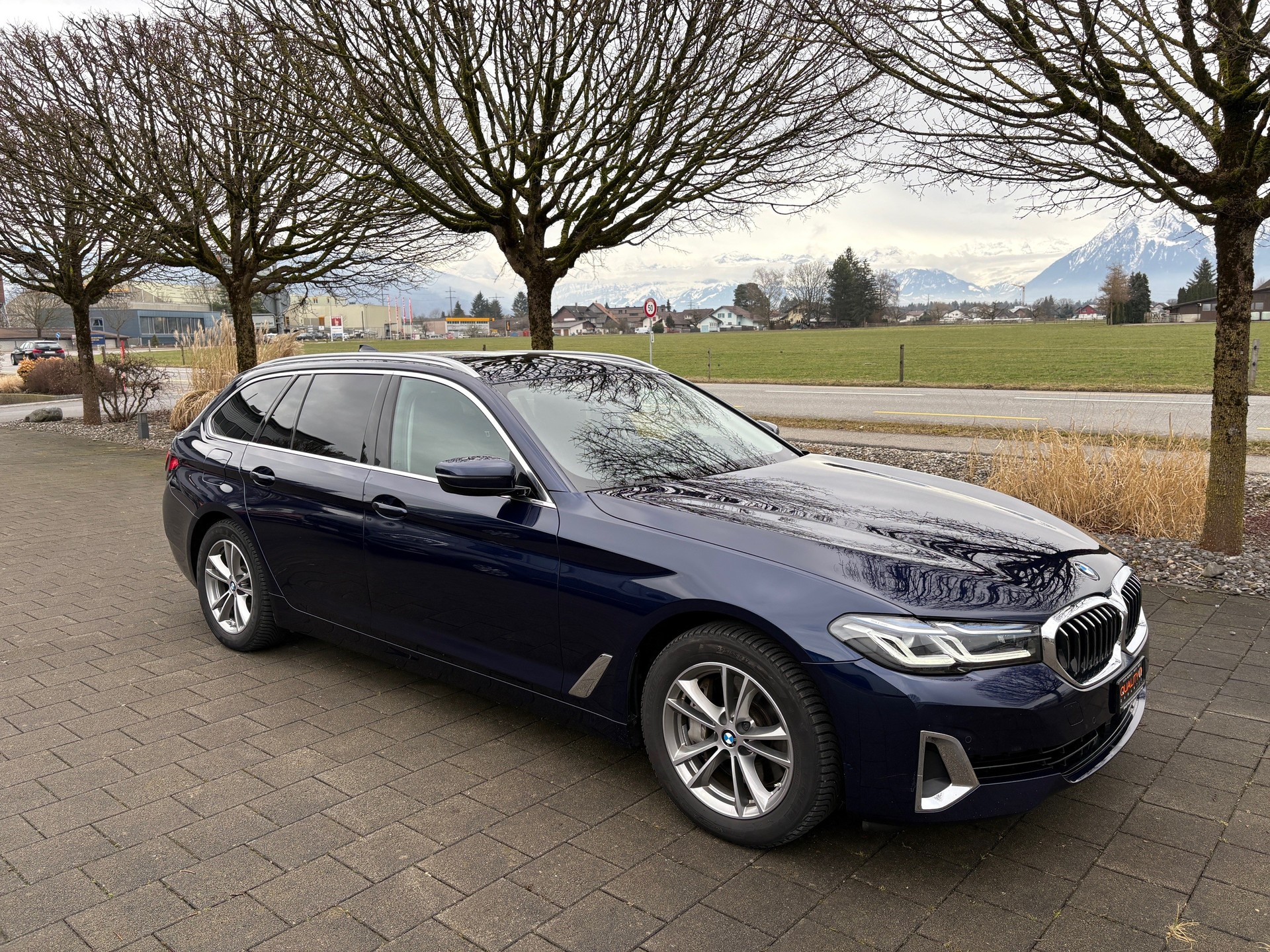 BMW 530d xDrive 48V Touring Luxury Line Steptronic