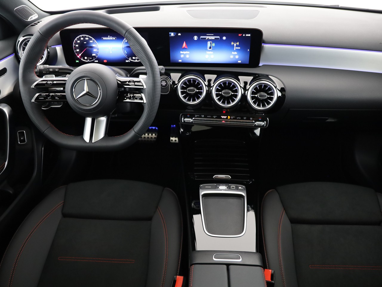 MERCEDES-BENZ A 250 e EQ Star 8G-DCT-image-12