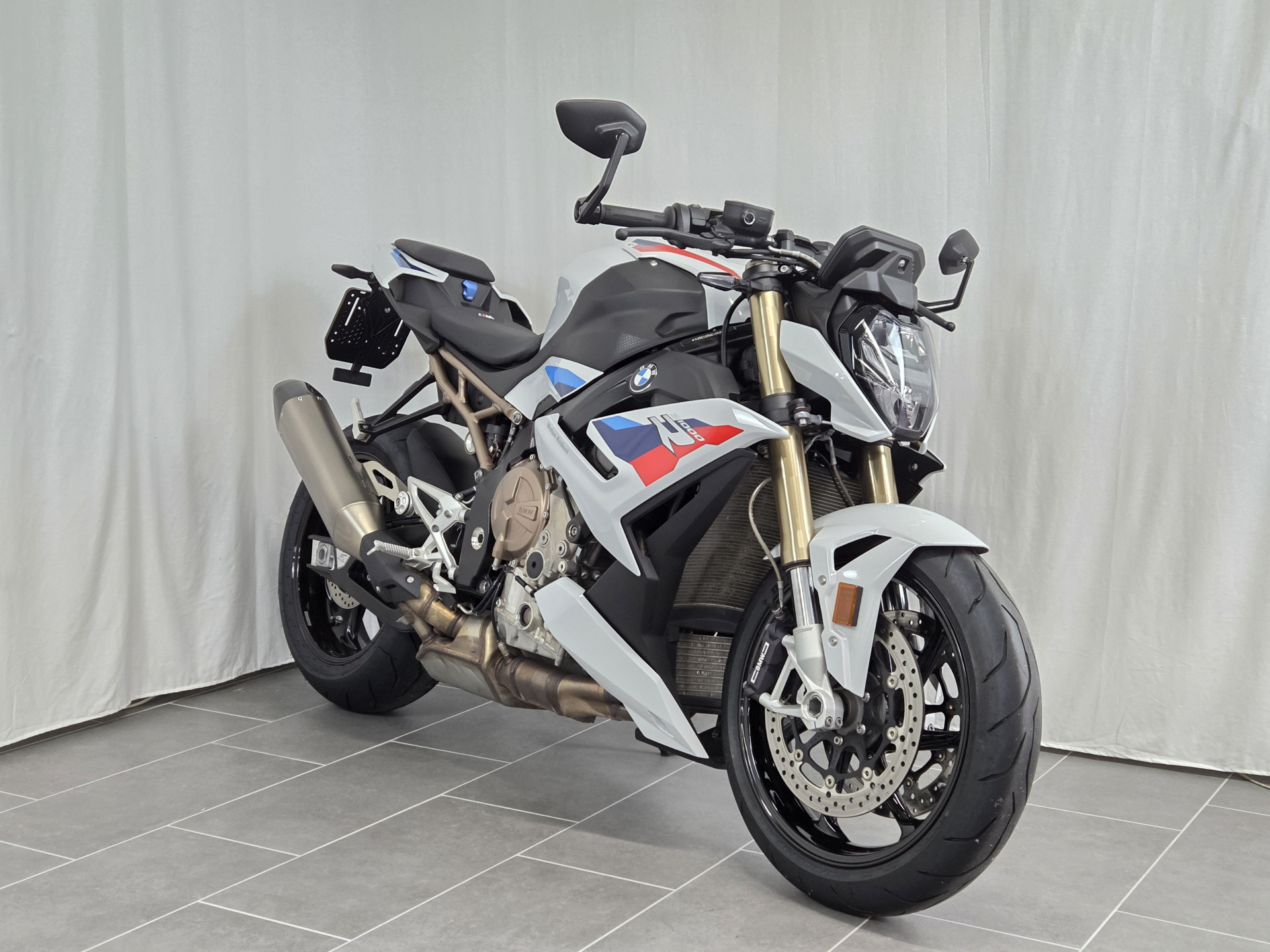 BMW S 1000 R M 12Mt. BMW Motorrad Premium Selection Garantie-image-1