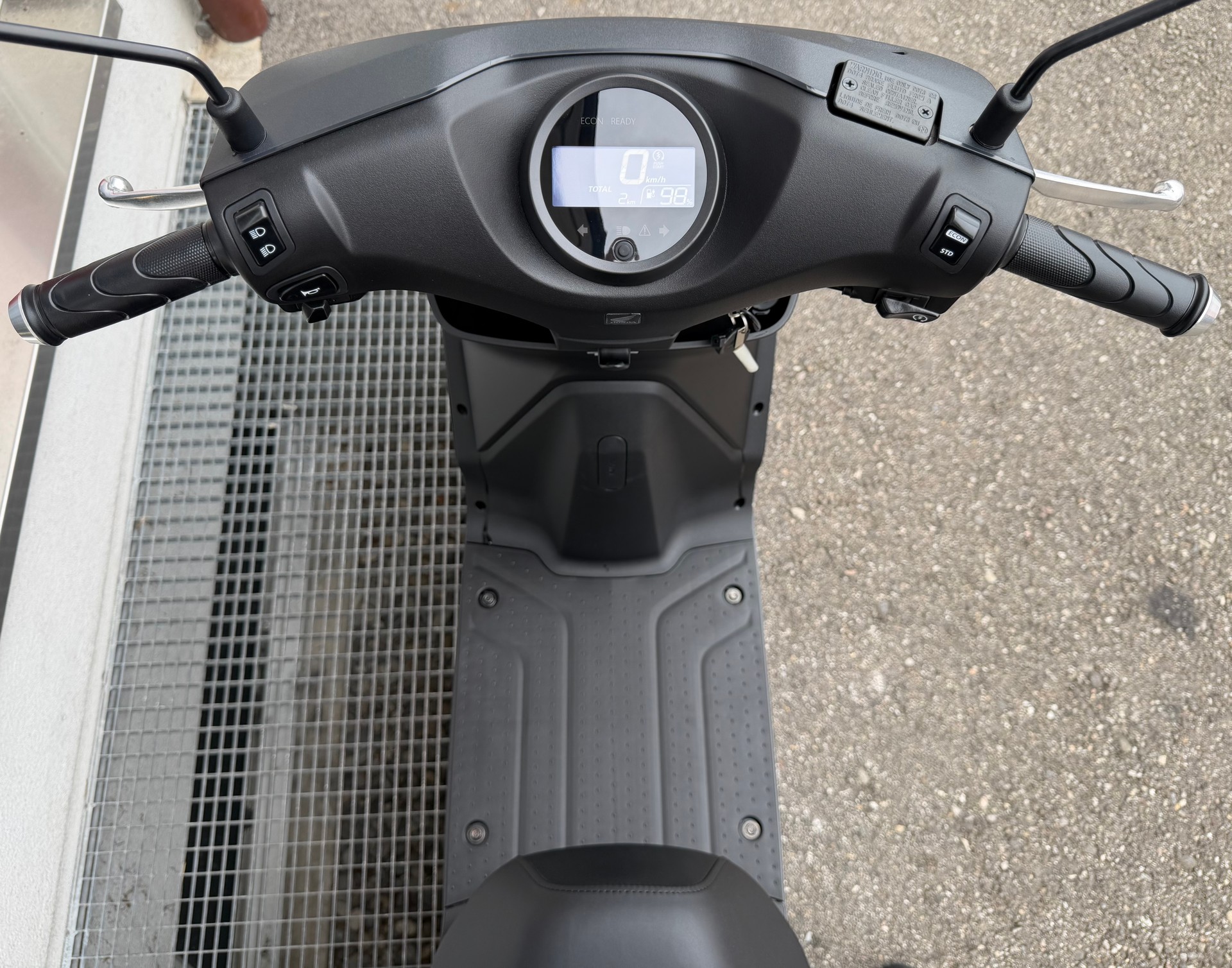 HONDA EM1-E-image-8