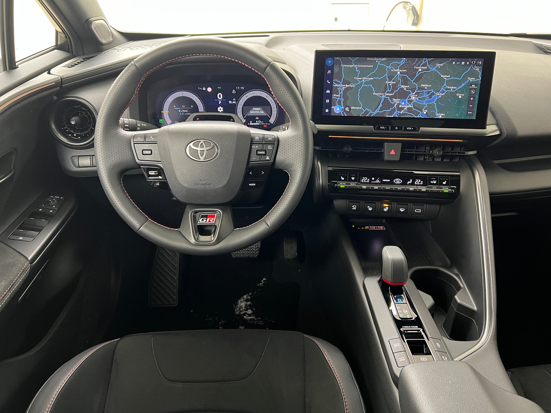 TOYOTA C-HR 2.0 PHEV GR Sport / ab 0,99% Leasing bei Abschluss einer Protect Autoversicherung-image-10