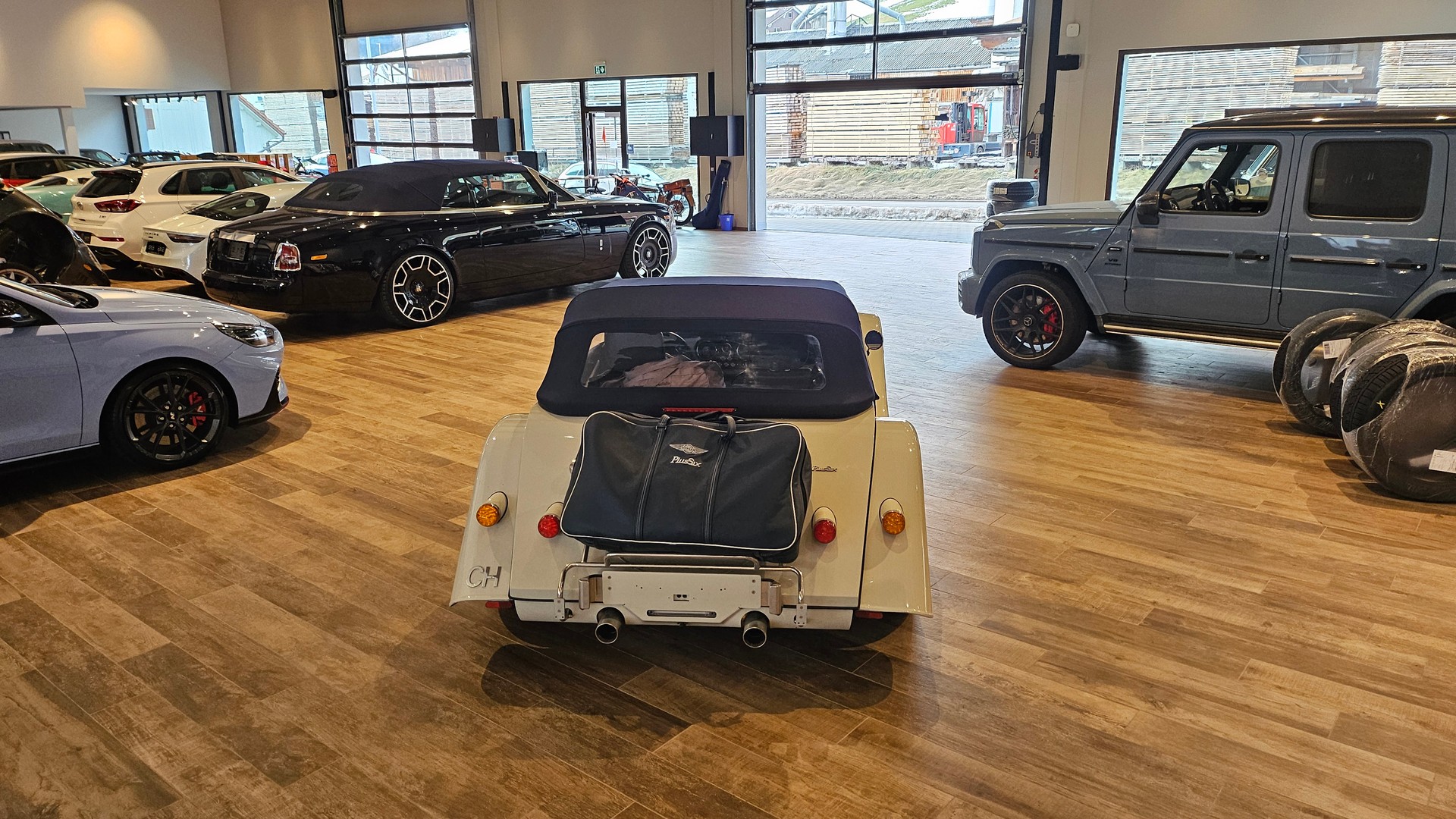 MORGAN Plus Six 3.0 Automatik-image-11