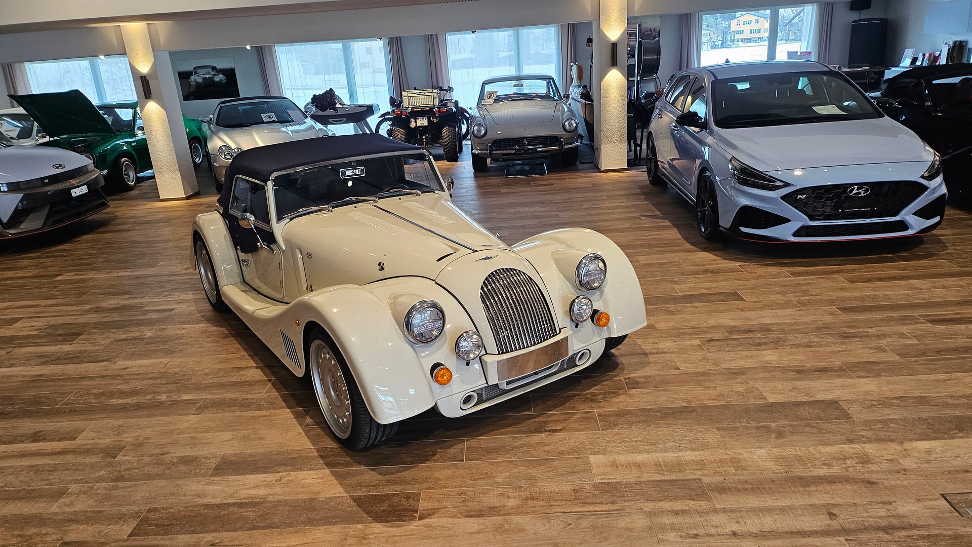 MORGAN Plus Six 3.0 Automatik-image-5