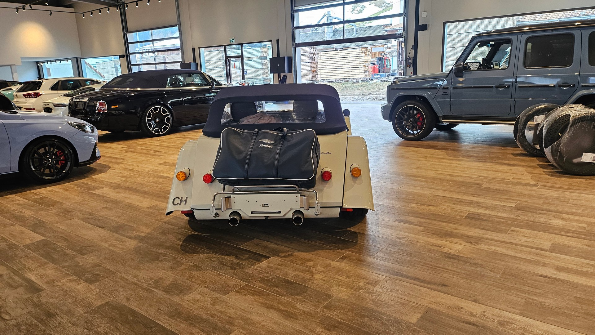 MORGAN Plus Six 3.0 Automatik-image-10