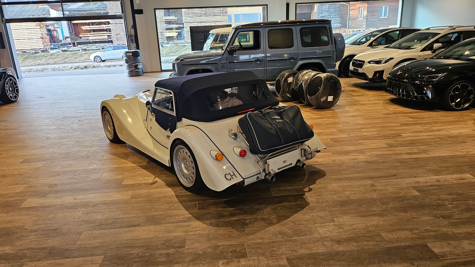 MORGAN Plus Six 3.0 Automatik-image-13