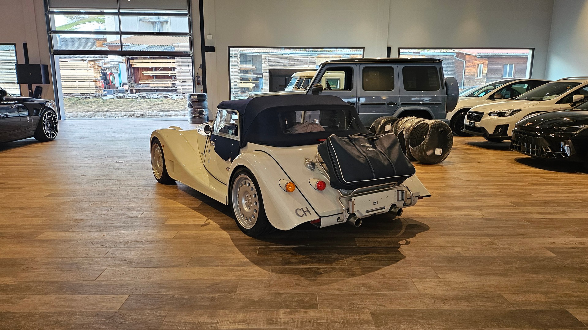 MORGAN Plus Six 3.0 Automatik-image-12