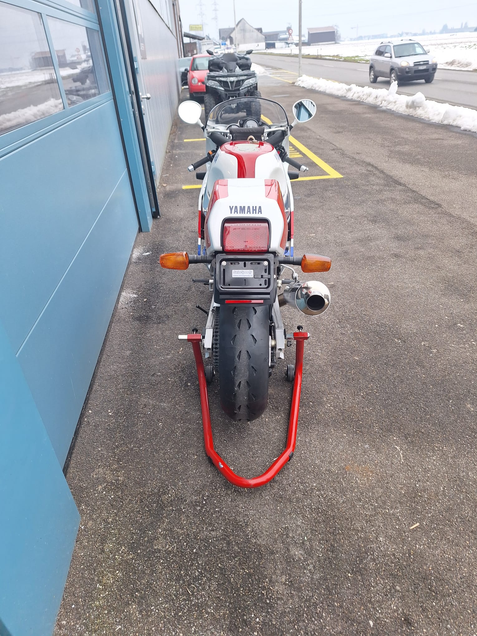 YAMAHA FZR 750 R Exup OW01-image-4