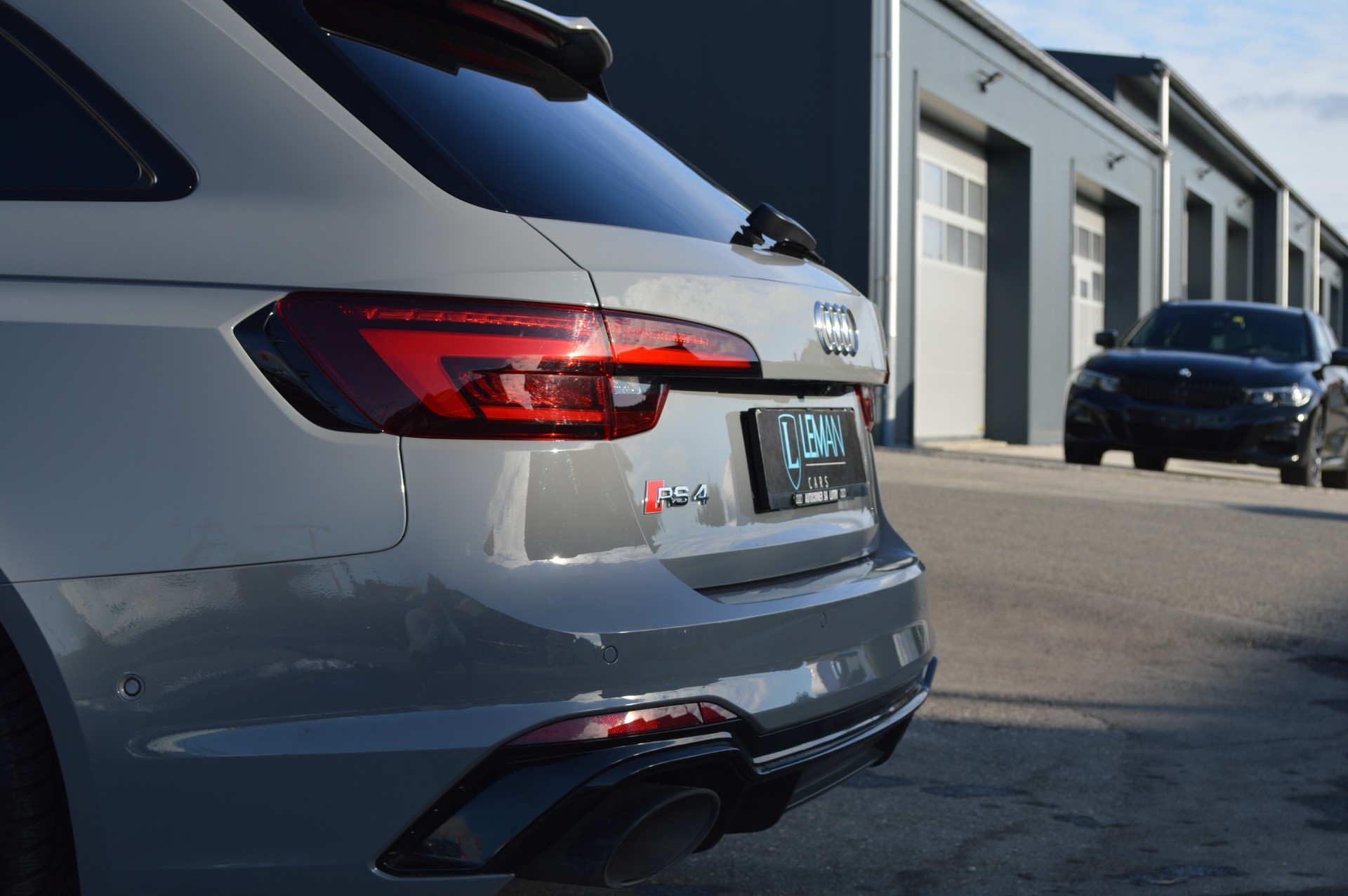 AUDI RS4 Avant 2.9 TFSI quattro tiptronic-image-19
