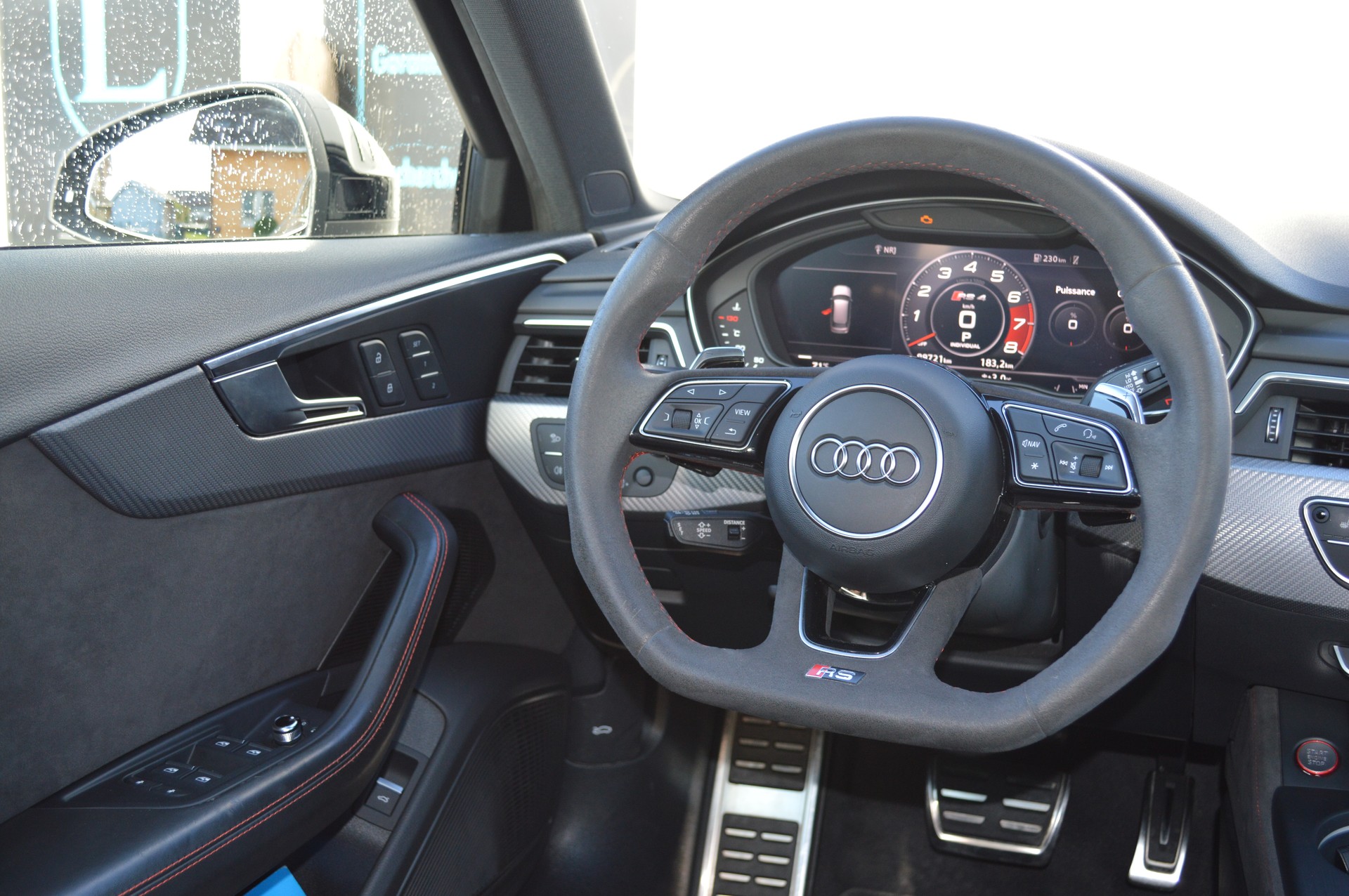 AUDI RS4 Avant 2.9 TFSI quattro tiptronic-image-10