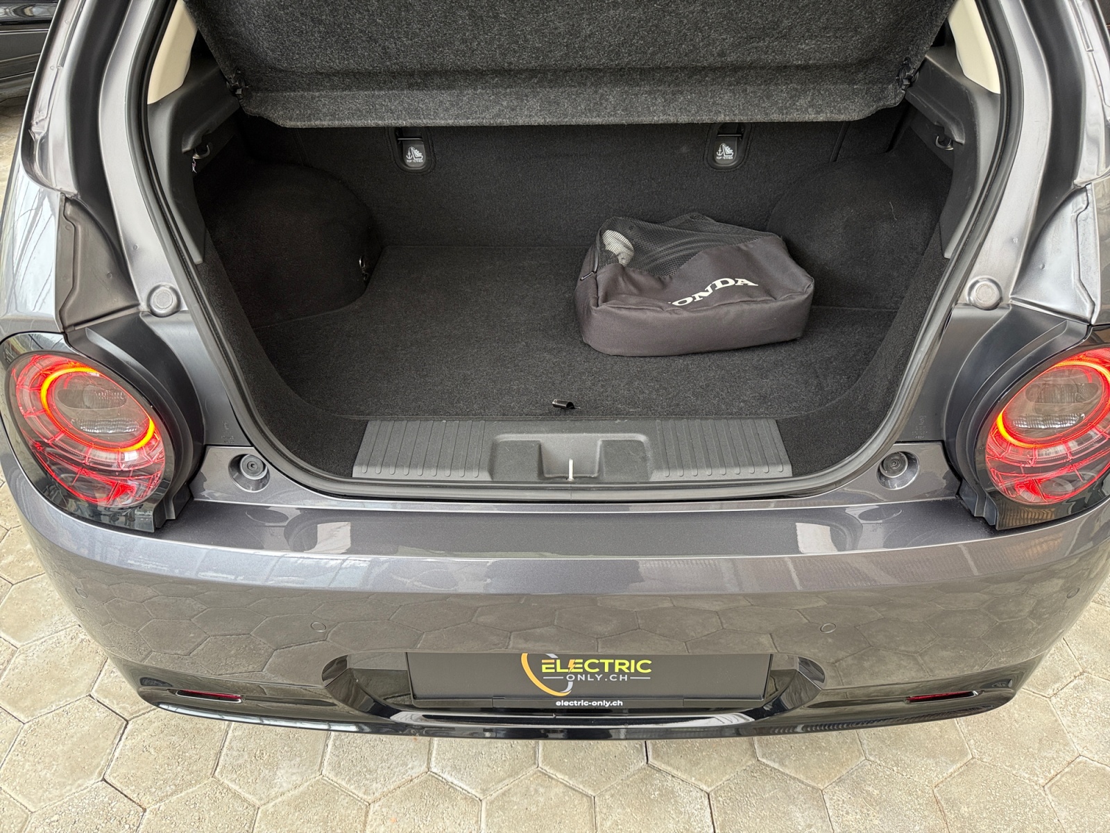 HONDA e Advance-image-19