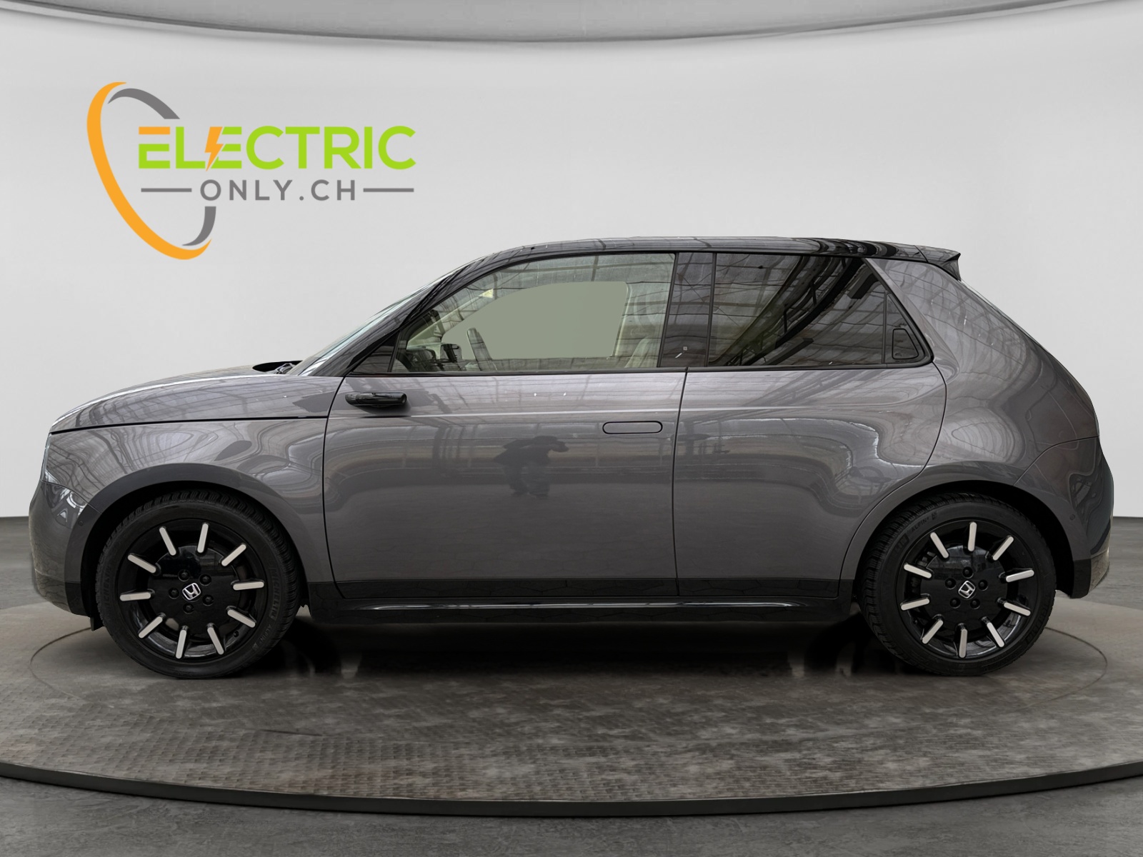 HONDA e Advance-image-1