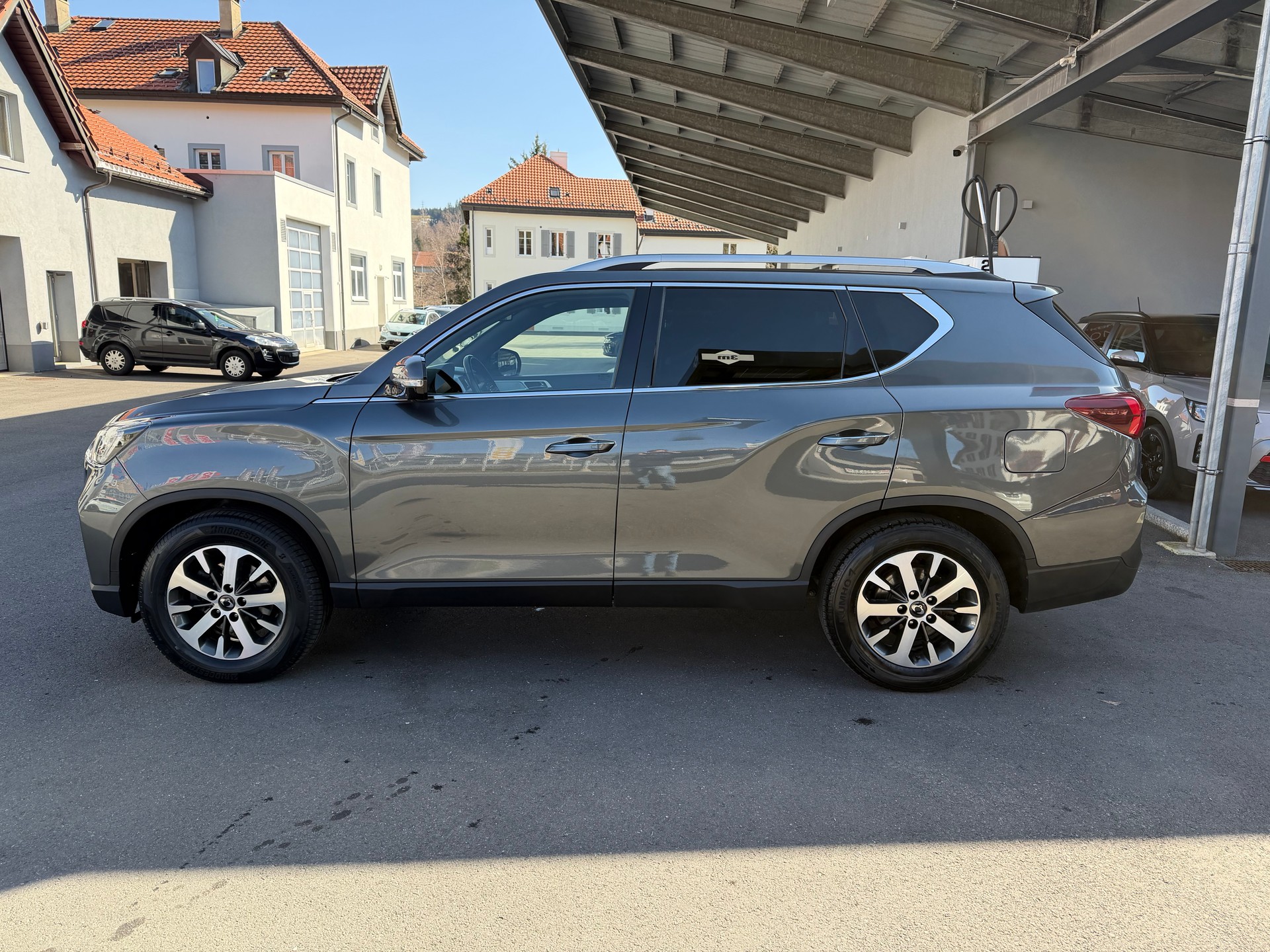 KGM-SsangYong Rexton 2.2 CRDi 7 Pl. Sapphire 4WD AT-image-11