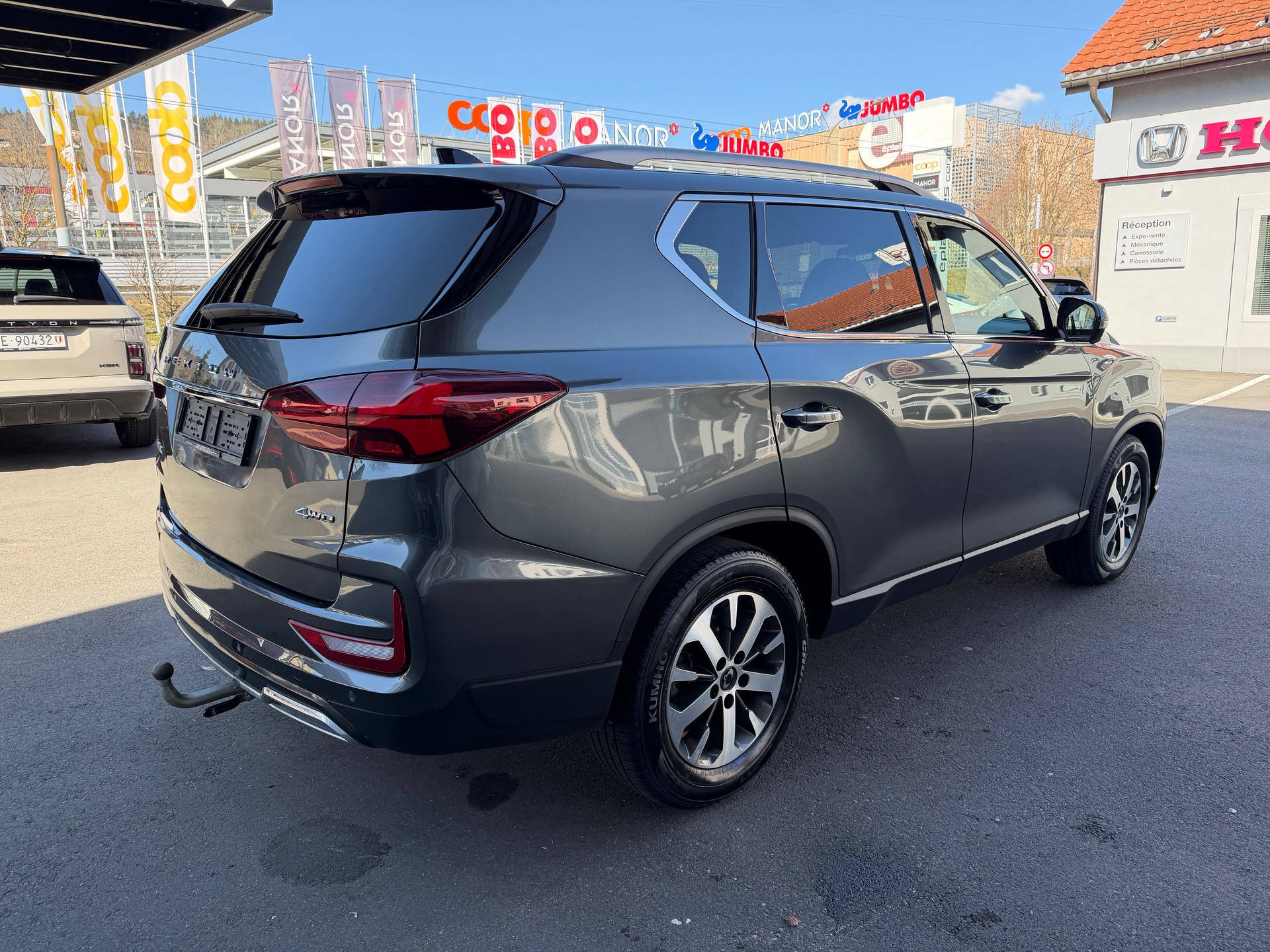 KGM-SsangYong Rexton 2.2 CRDi 7 Pl. Sapphire 4WD AT-image-3