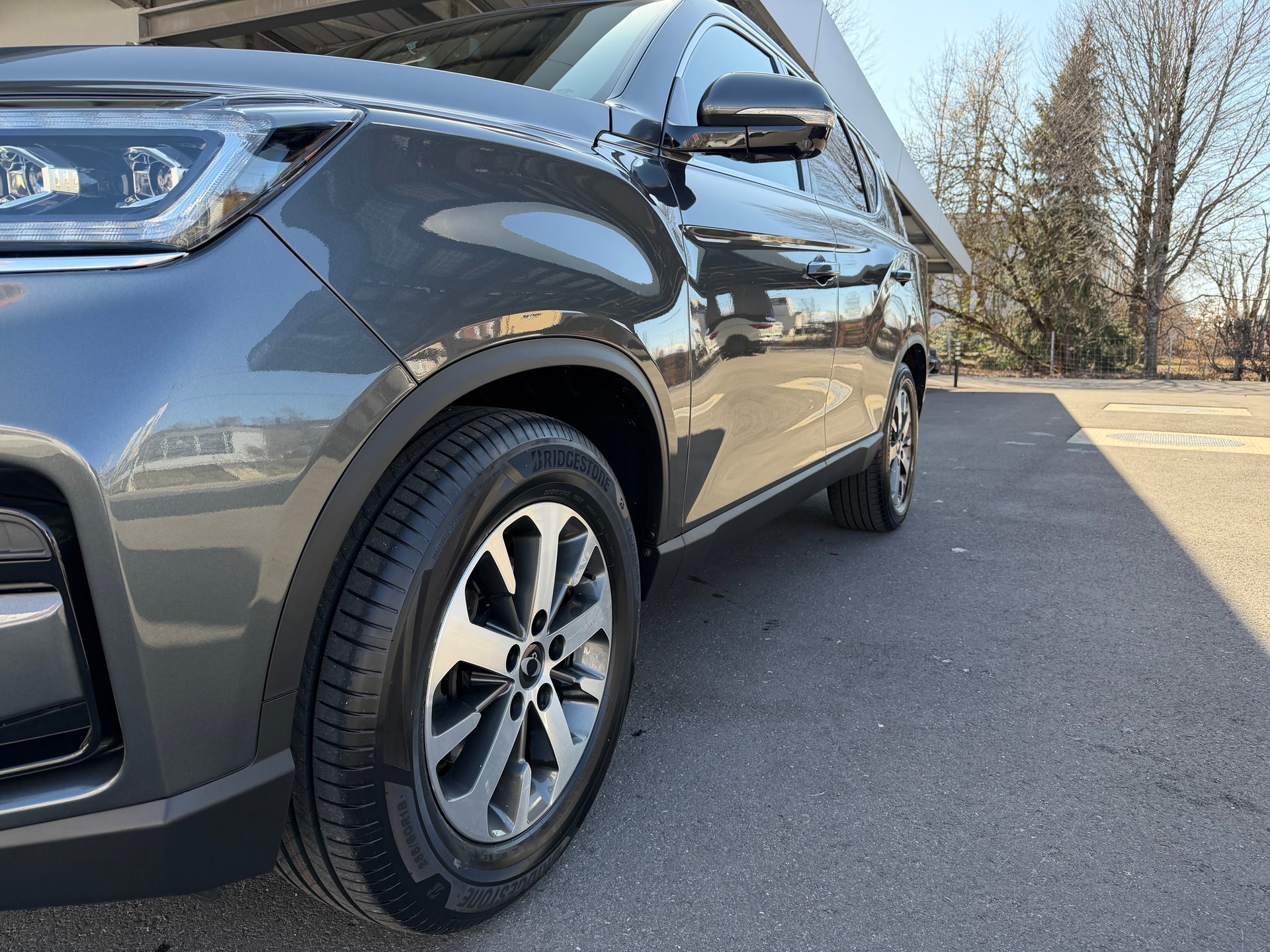 KGM-SsangYong Rexton 2.2 CRDi 7 Pl. Sapphire 4WD AT-image-12