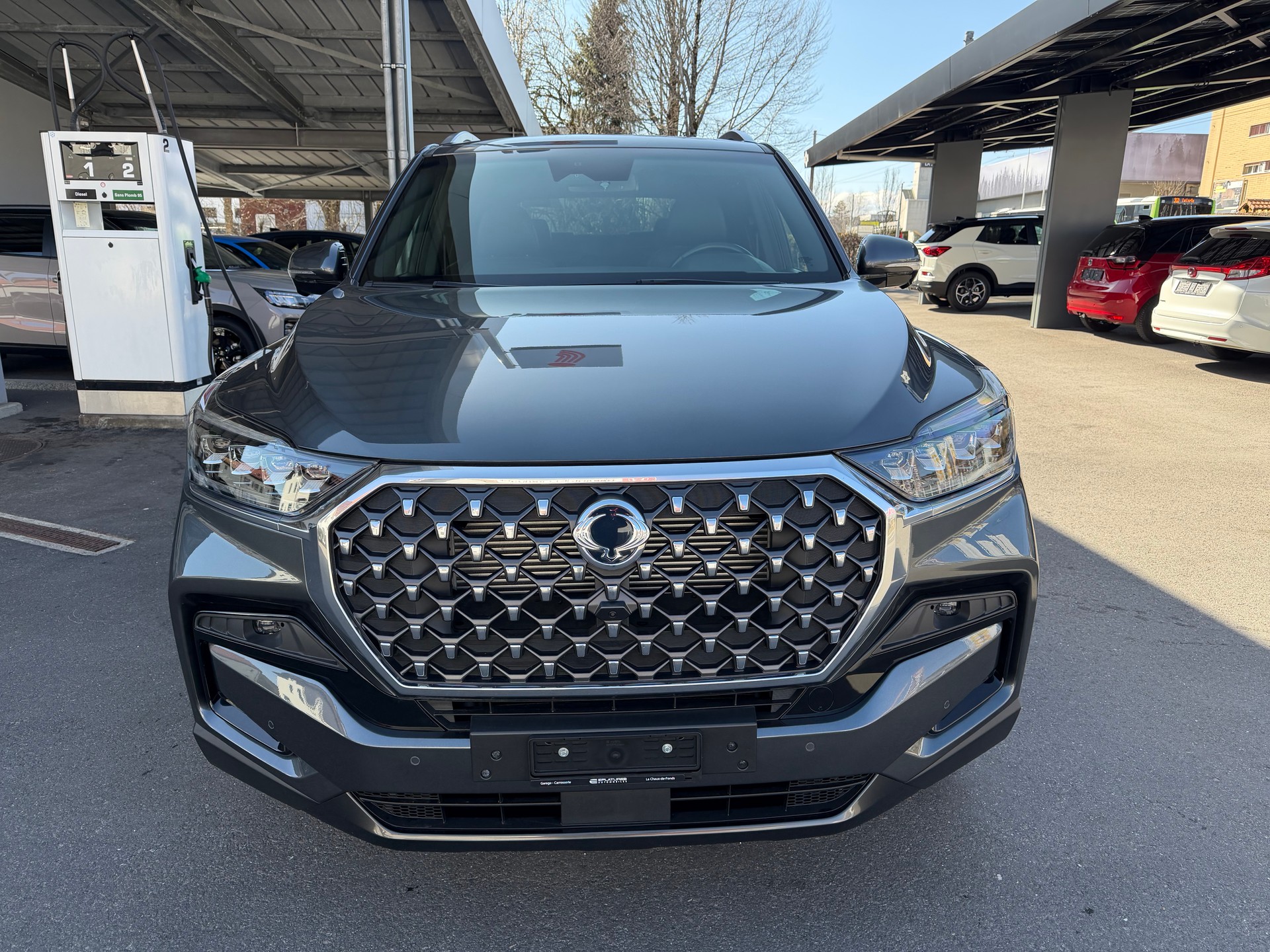 KGM-SsangYong Rexton 2.2 CRDi 7 Pl. Sapphire 4WD AT-image-9