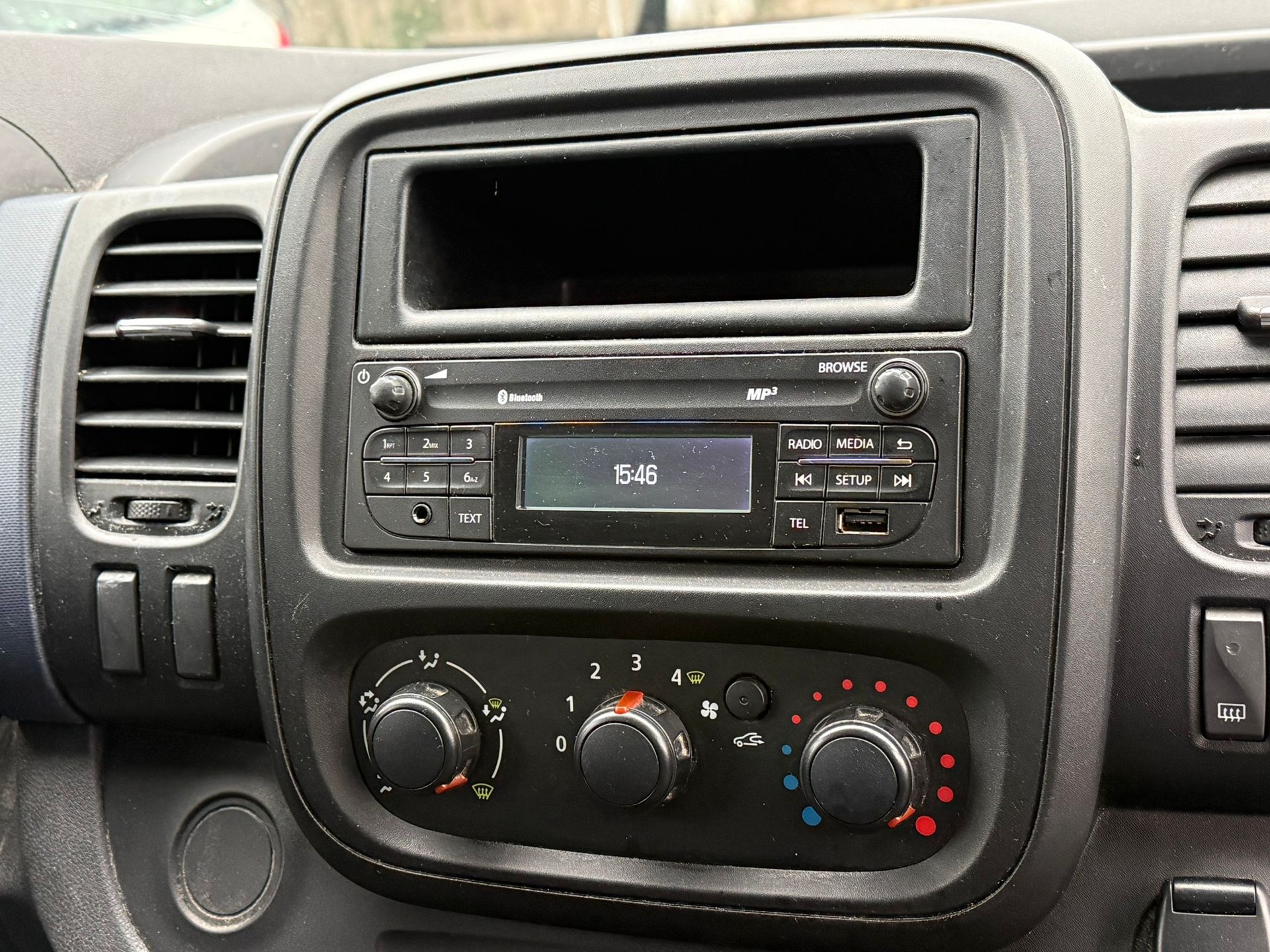 OPEL Vivaro 1.6 CDTI 2.9t L2H1-image-10