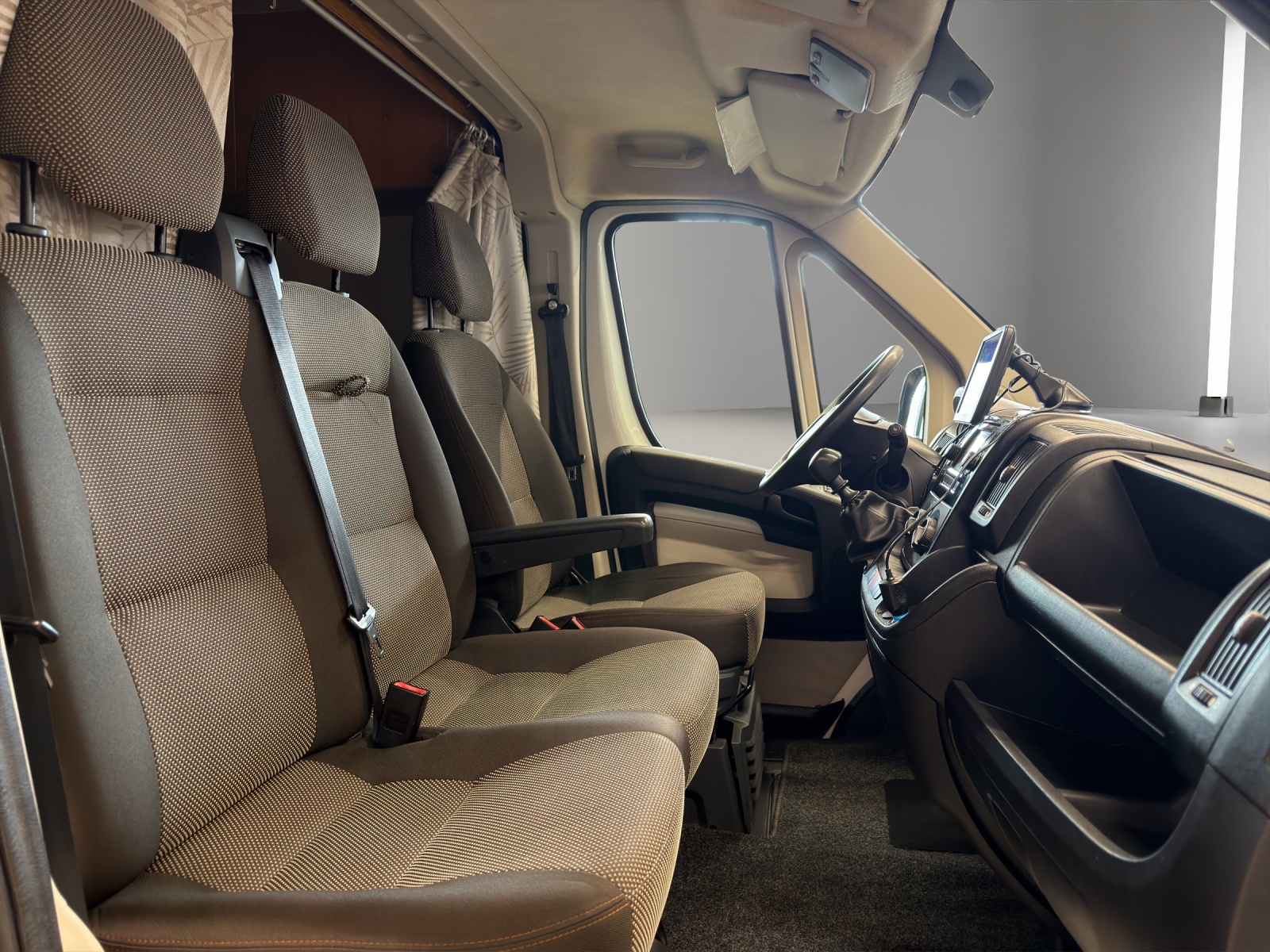 PEUGEOT Boxer 2.2 HDI Wohnwagen-image-9