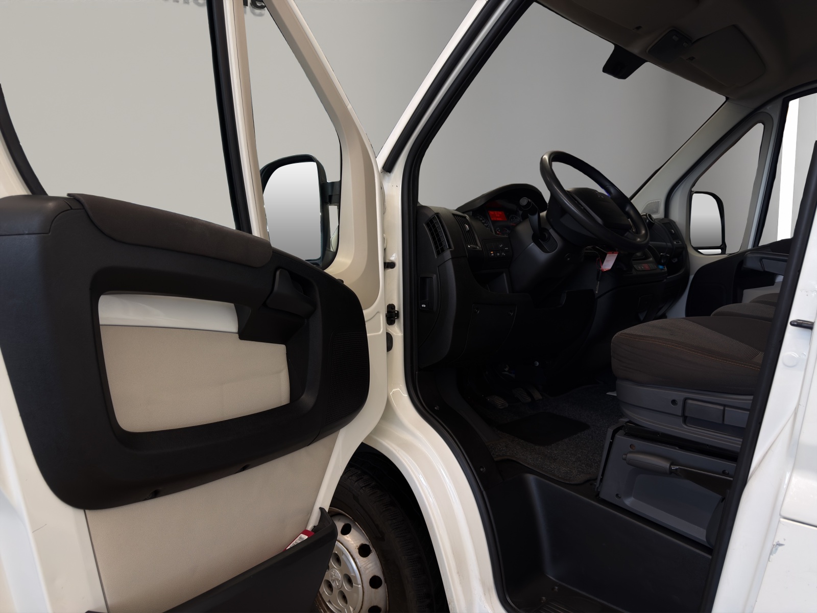 PEUGEOT Boxer 2.2 HDI Wohnwagen-image-7