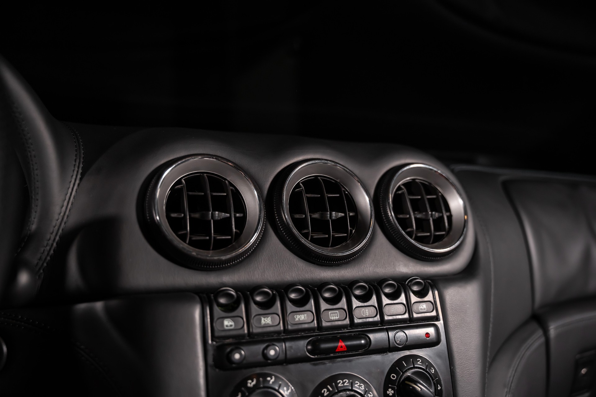FERRARI 575M-image-25