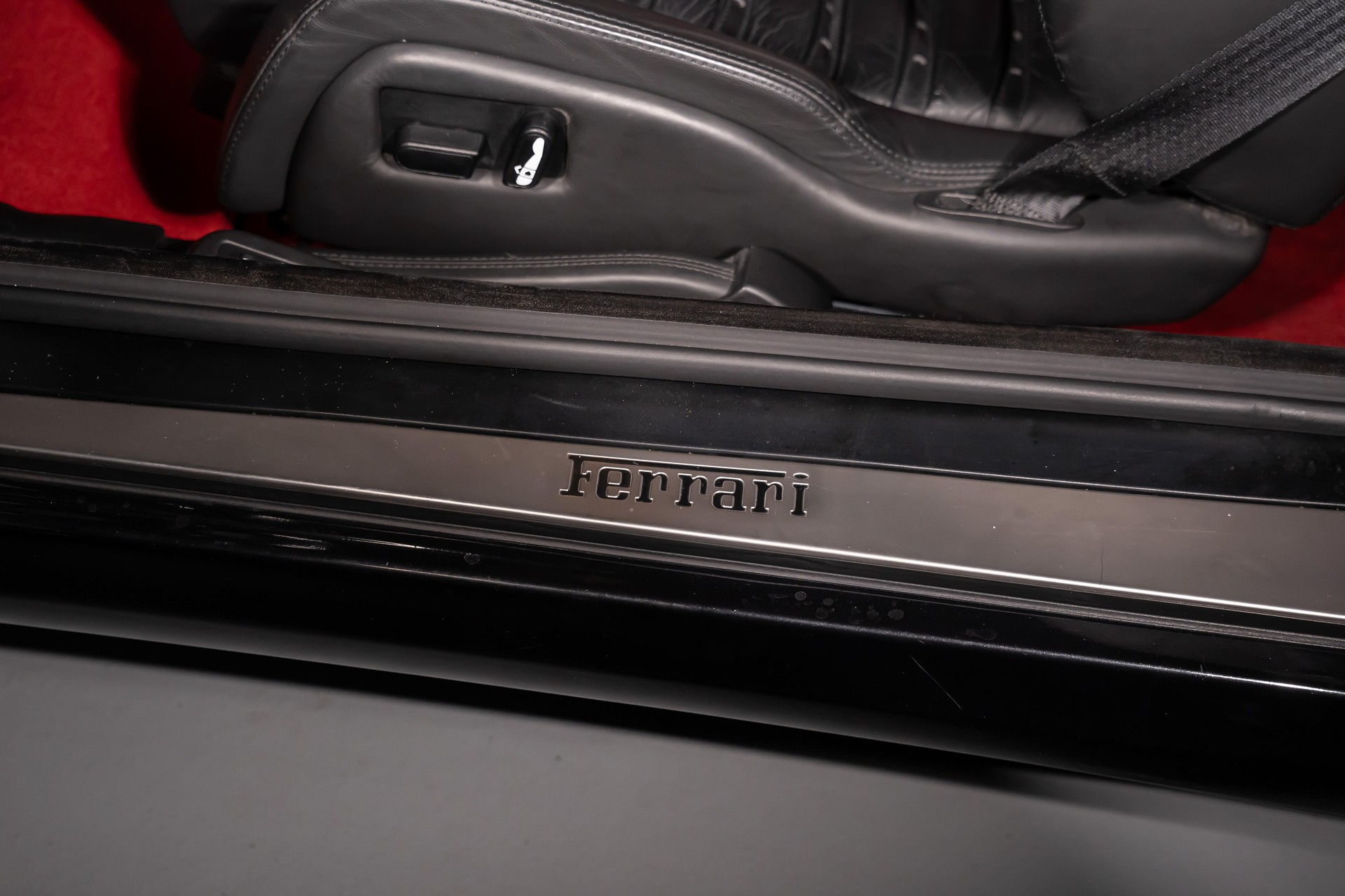 FERRARI 575M-image-23