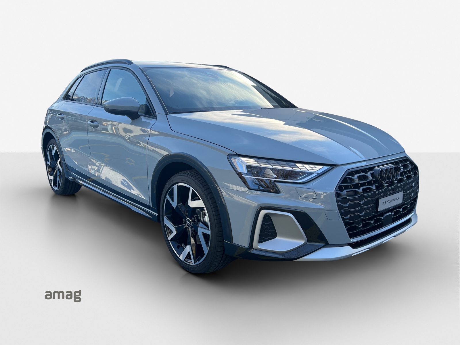 AUDI A3 allstreet 35 TFSI Attraction S-tronic-image-5