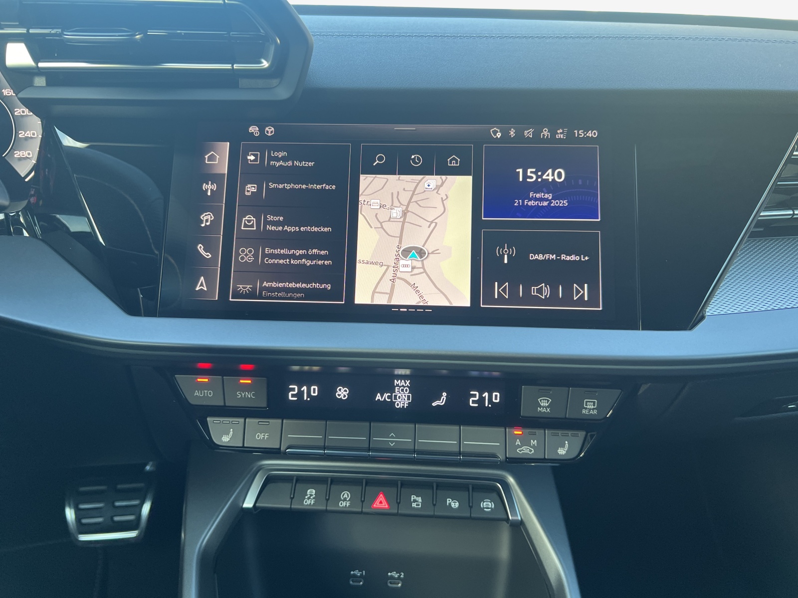 AUDI A3 allstreet 35 TFSI Attraction S-tronic-image-10