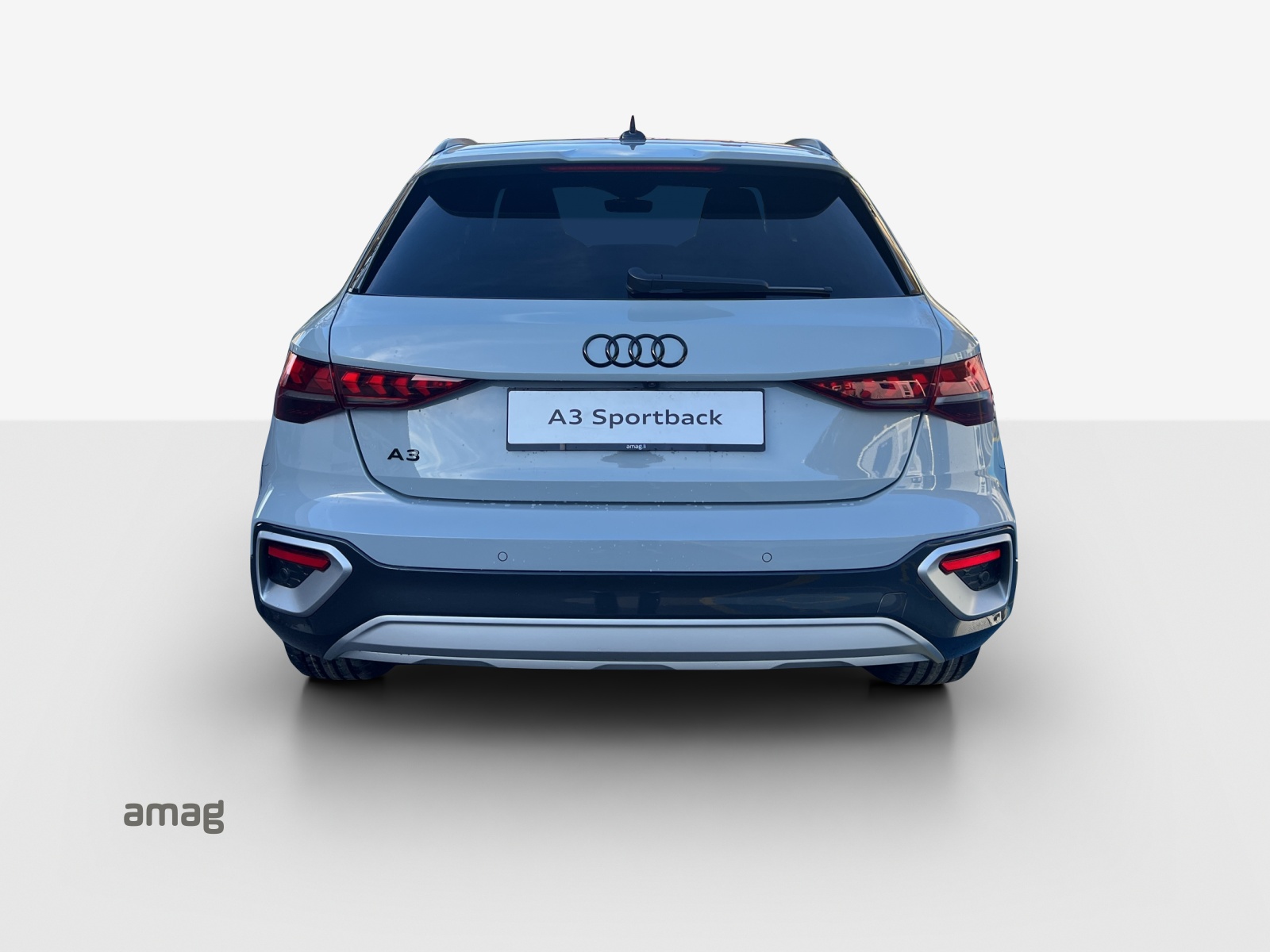 AUDI A3 allstreet TFSI 110 kW Attraction S tronic-showroom-element-3