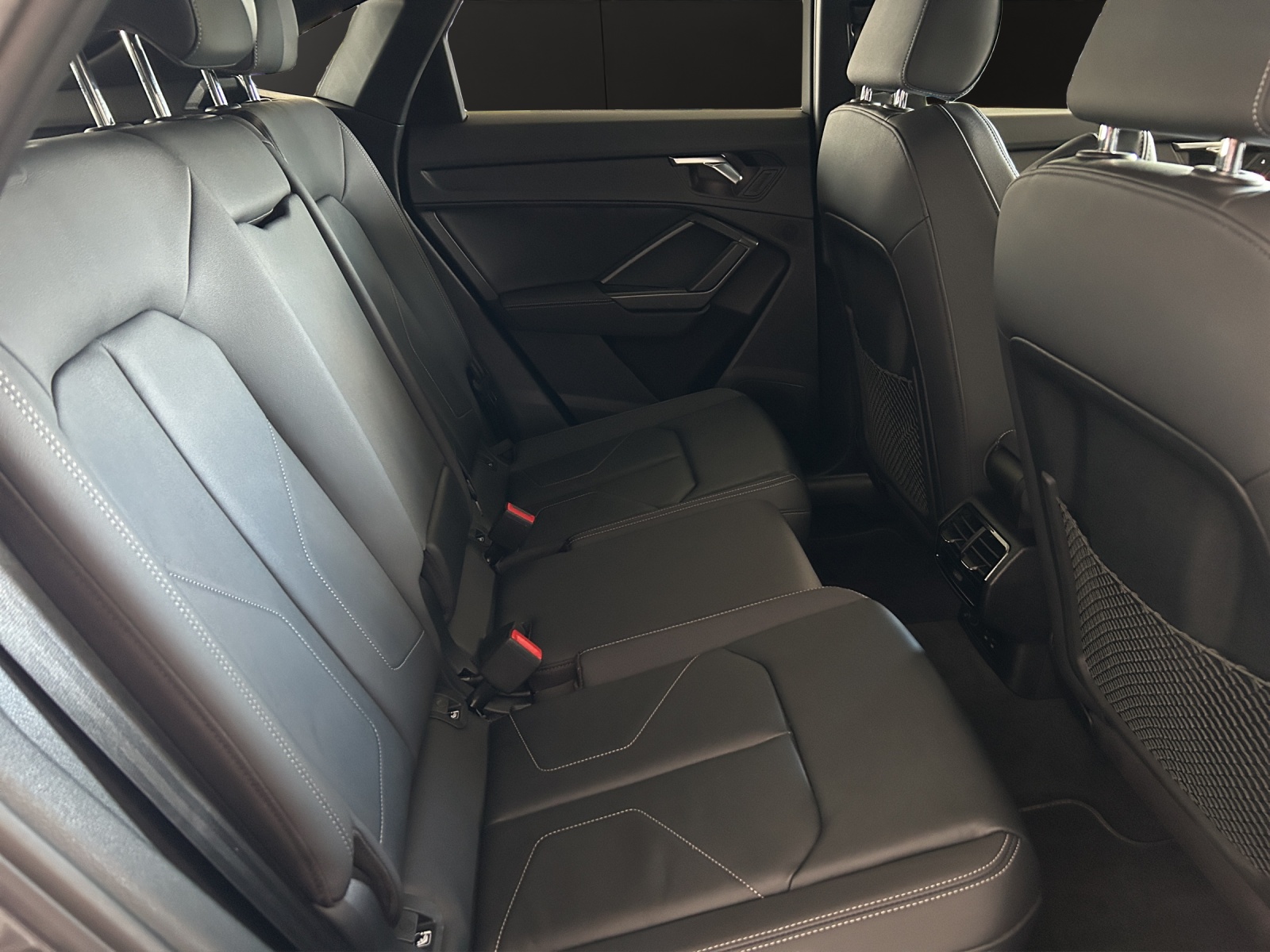 AUDI Q3 Sportback 45 TFSI e S line Attraction S-tronic-image-16