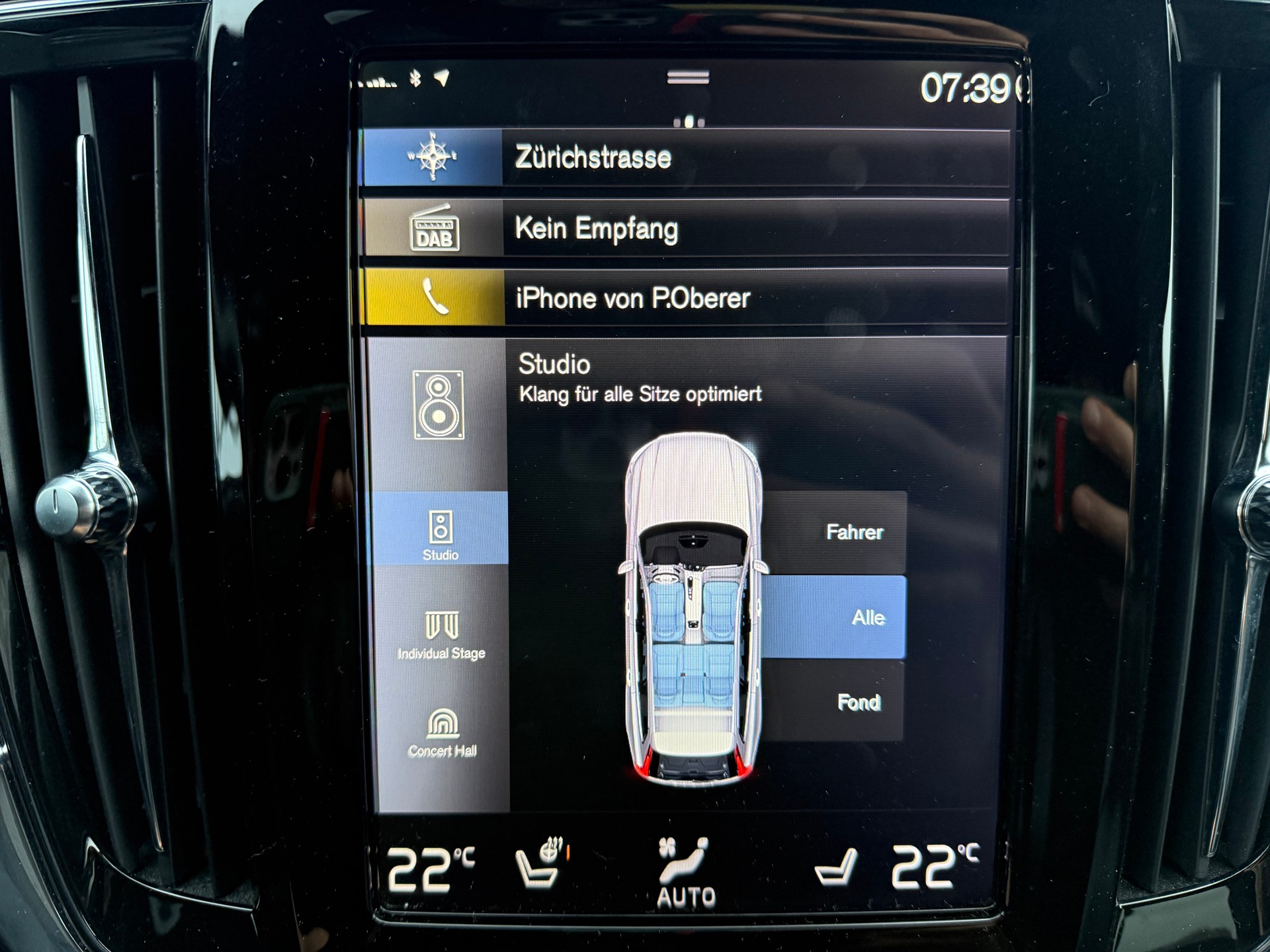 VOLVO V90 T6 AWD R-Design Geartronic-image-13